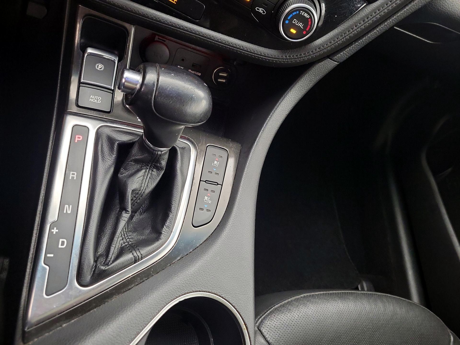 Thumbnail: 2014 Kia Optima - 18