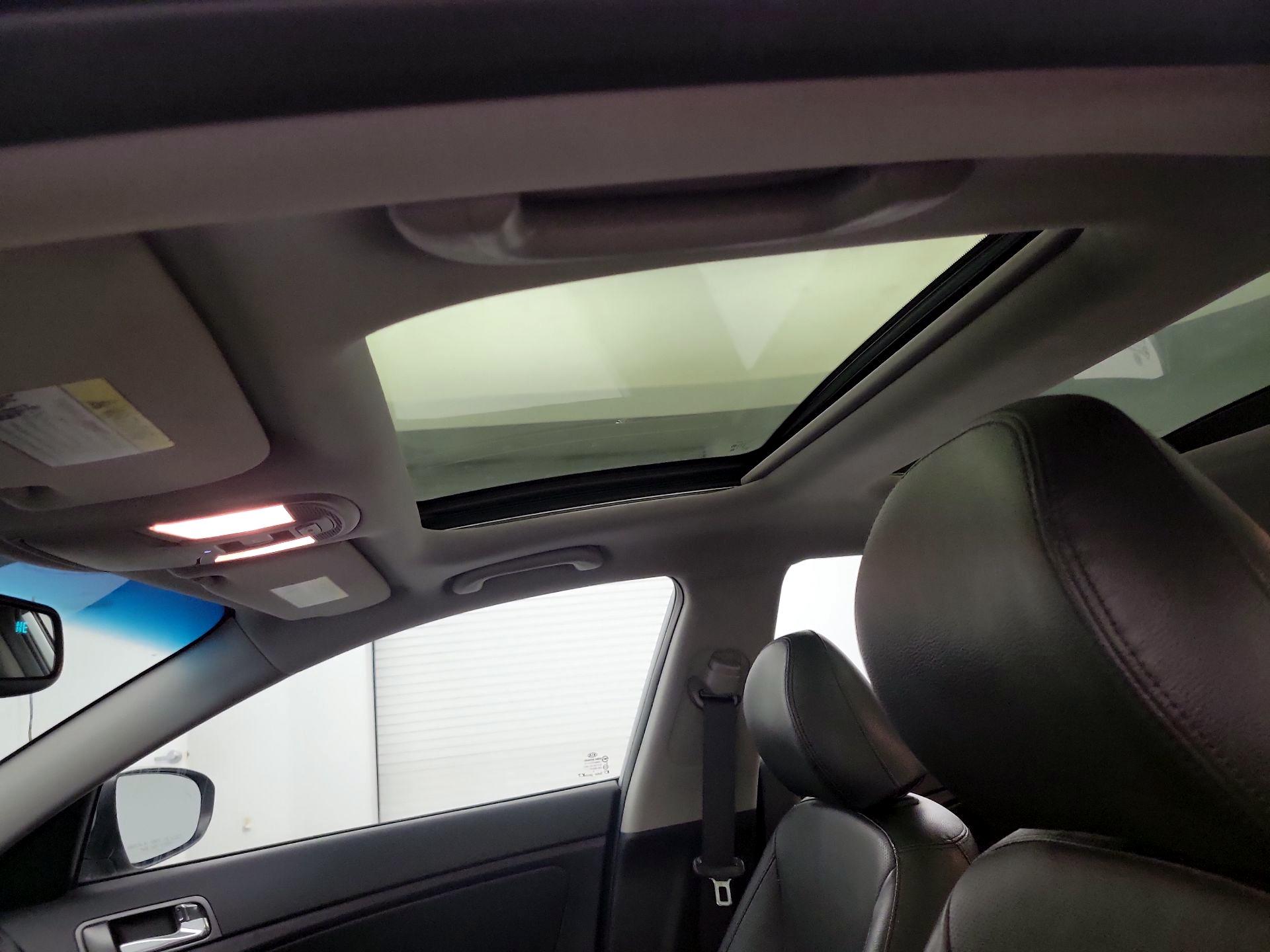 Thumbnail: 2014 Kia Optima - 20