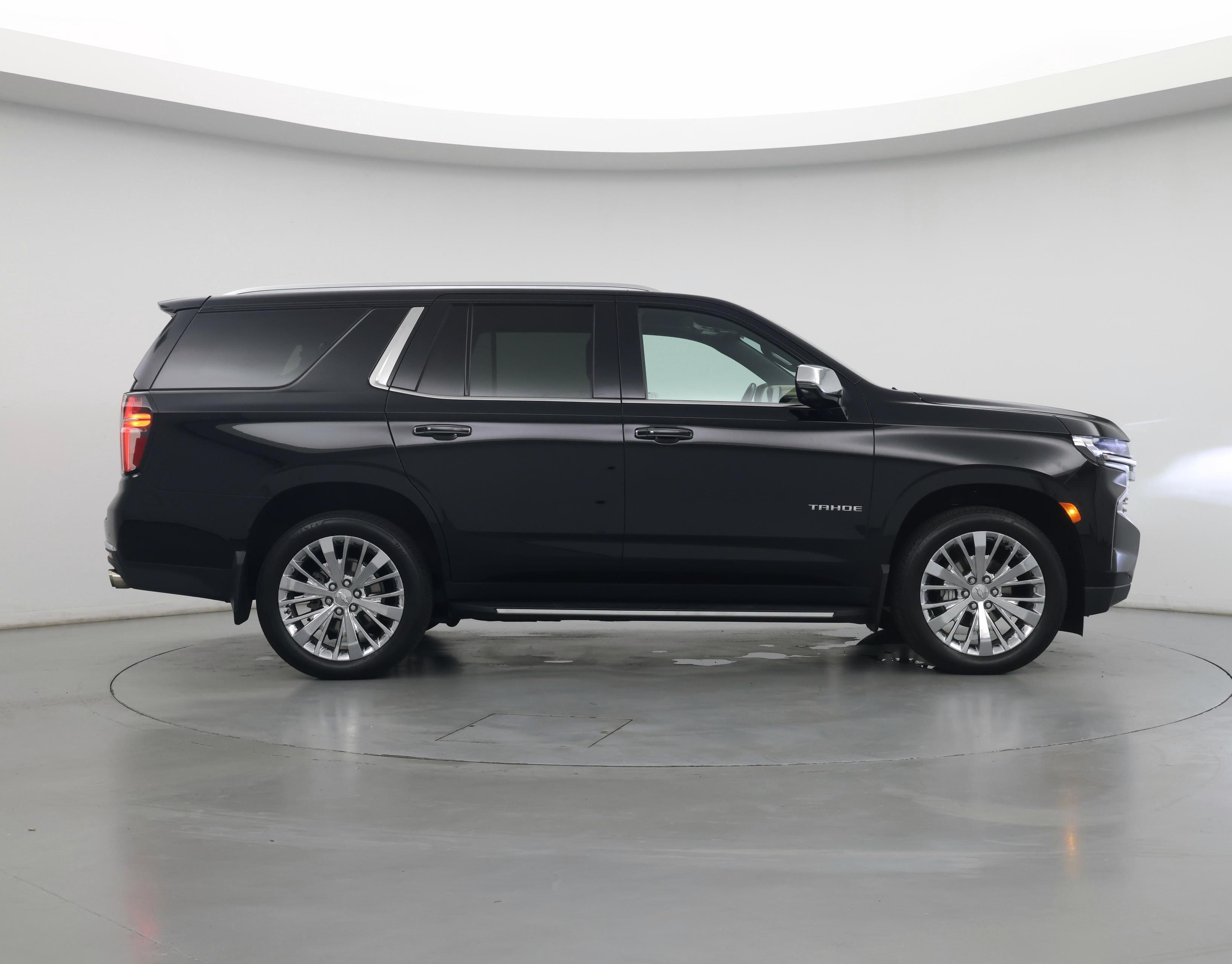 Thumbnail: 2021 Chevrolet Tahoe - 7