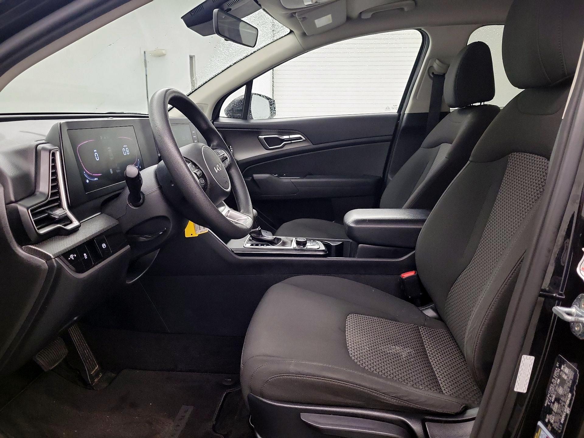 Thumbnail: 2023 Kia Sportage - 11