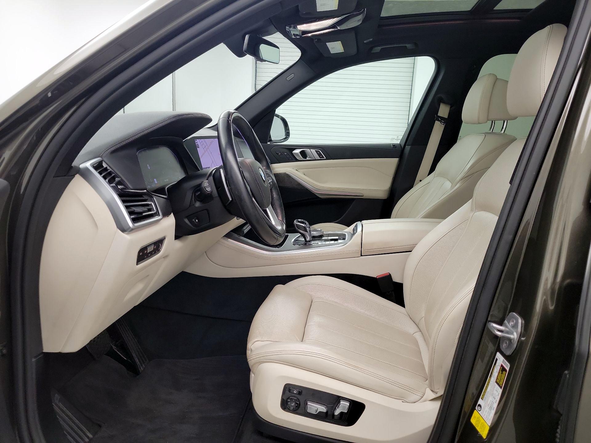 Thumbnail: 2020 BMW X5 - 11