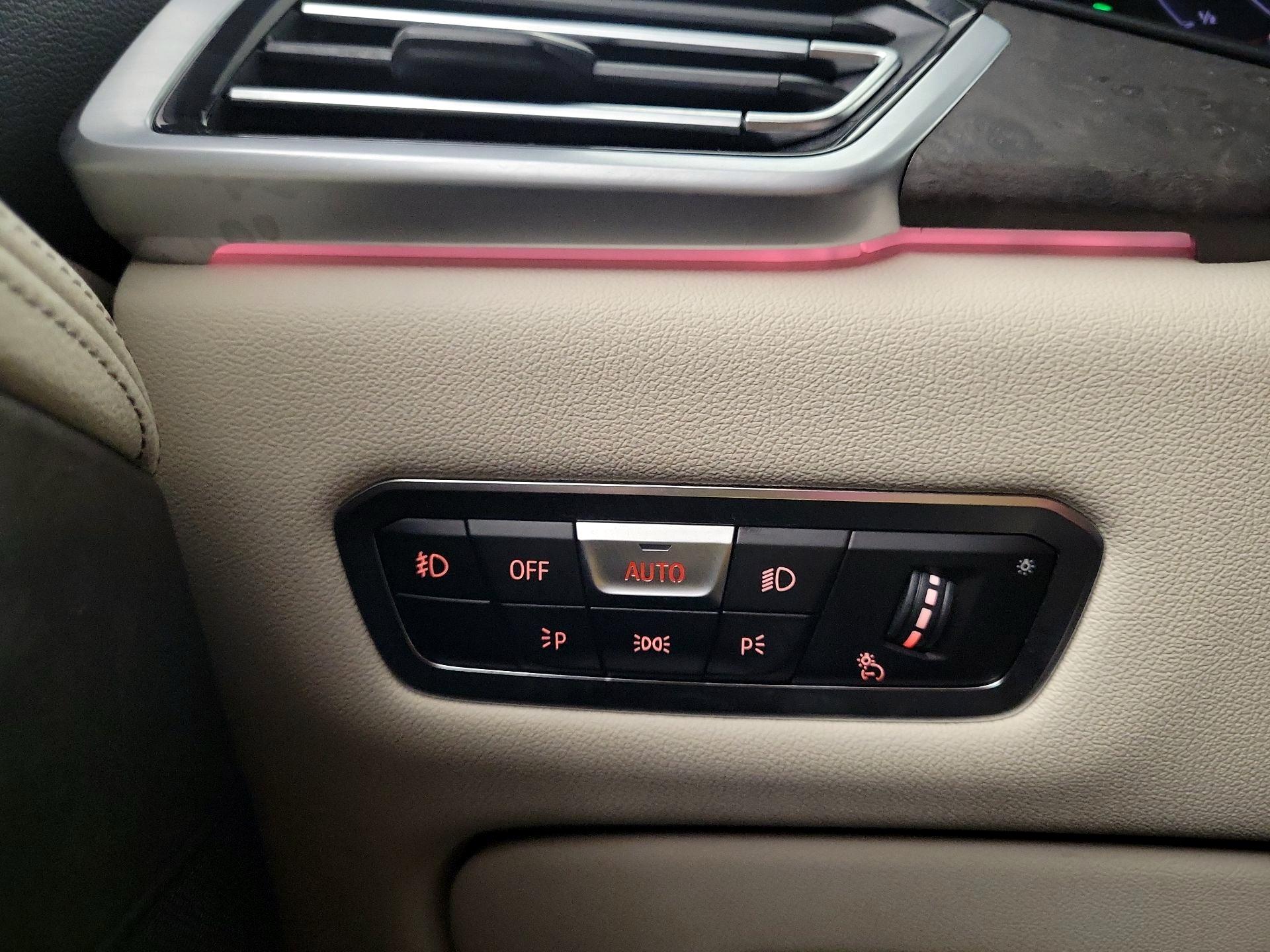 Thumbnail: 2020 BMW X5 - 13