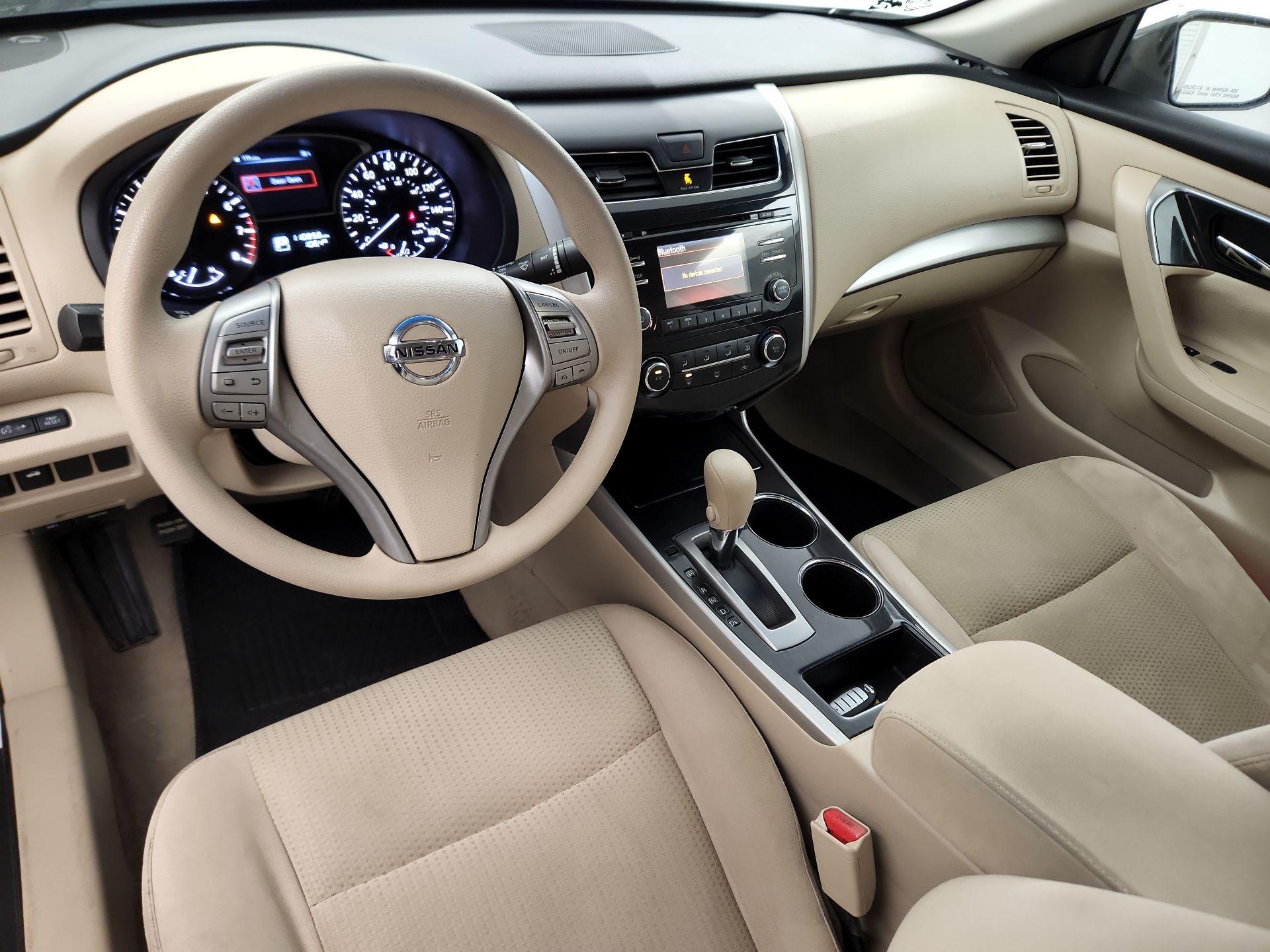 Thumbnail: 2014 Nissan Altima - 8