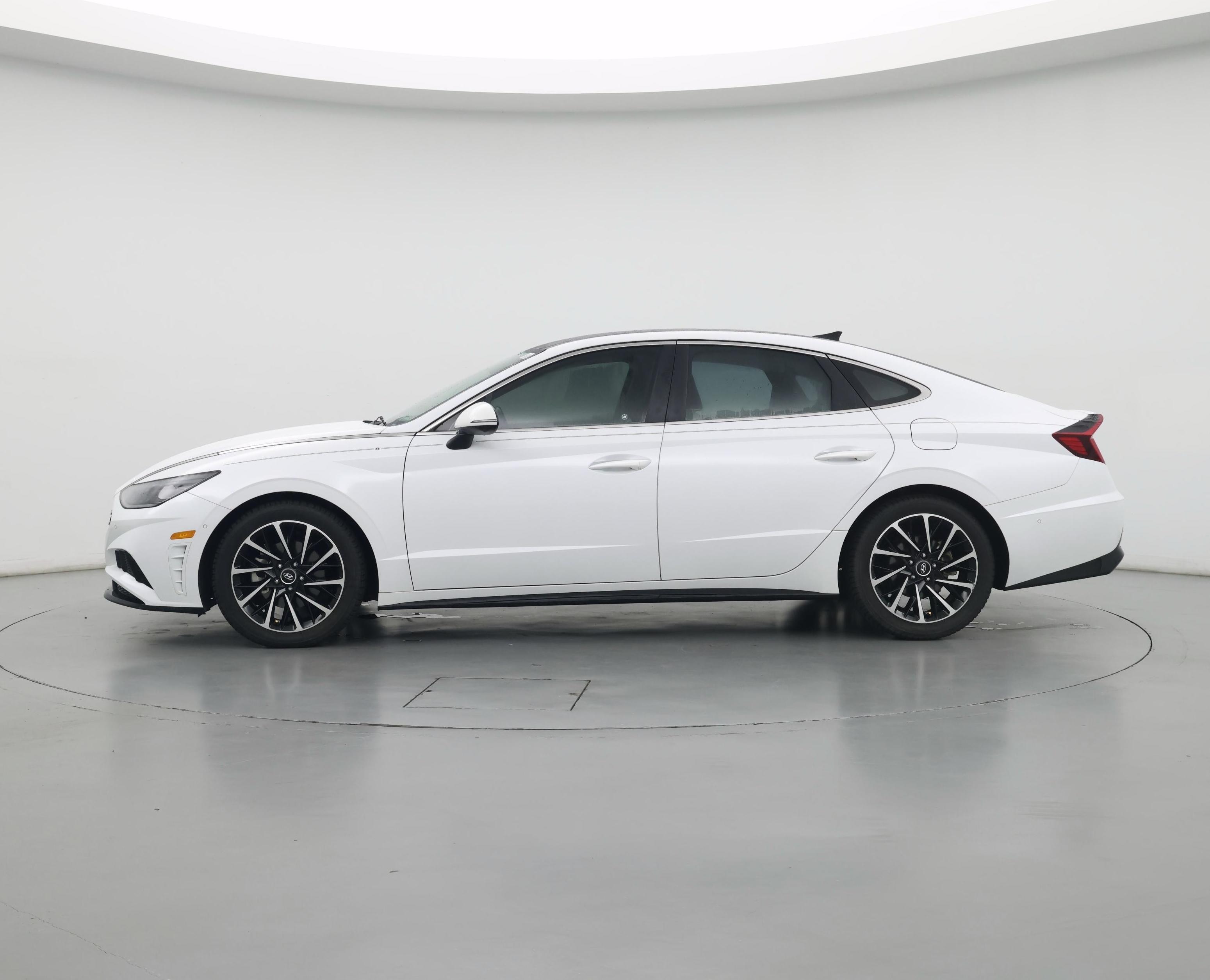 Thumbnail: 2021 Hyundai Sonata - 3