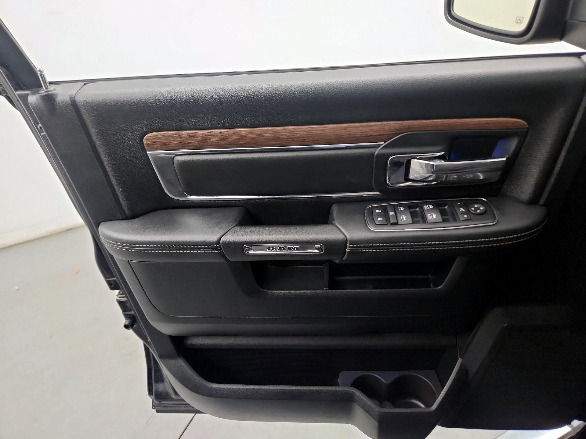 Thumbnail: 2016 RAM 1500 - 10