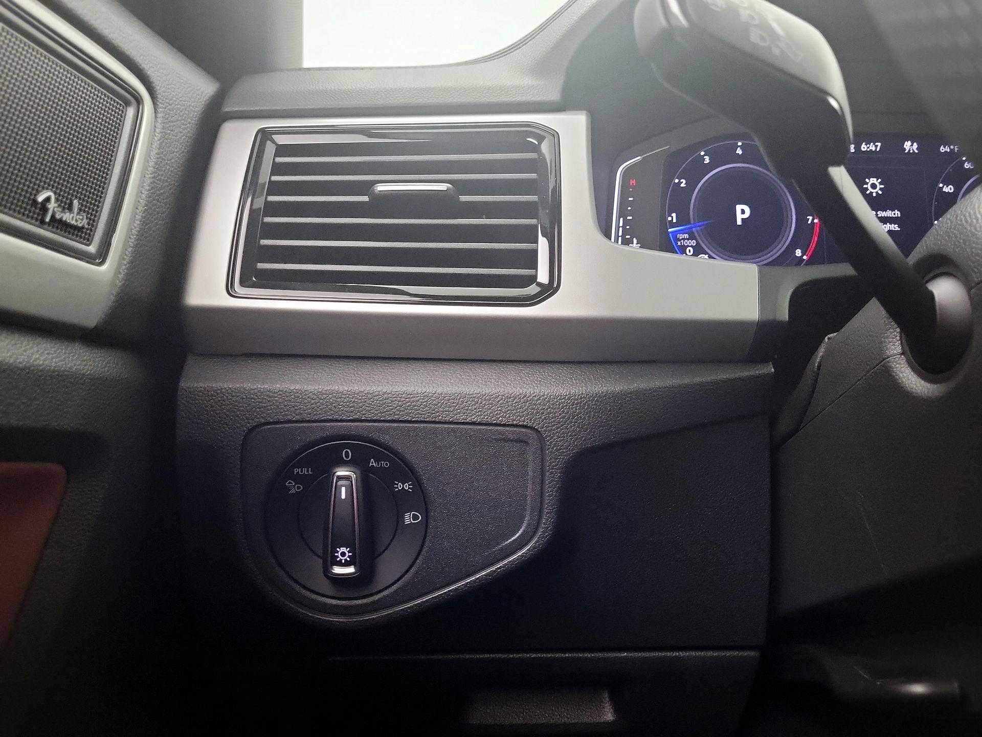 Thumbnail: 2023 Volkswagen Atlas - 13