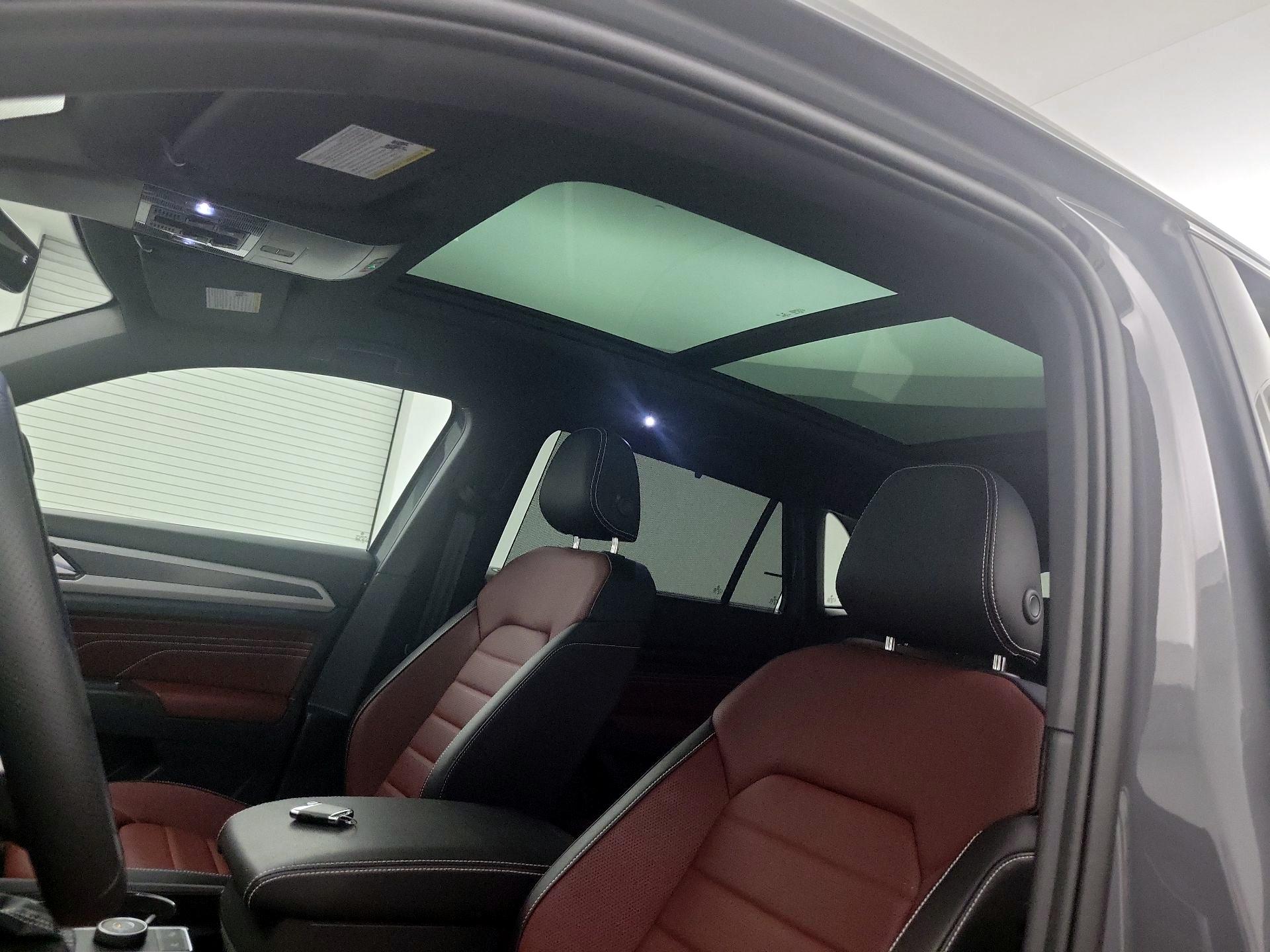 Thumbnail: 2023 Volkswagen Atlas - 20