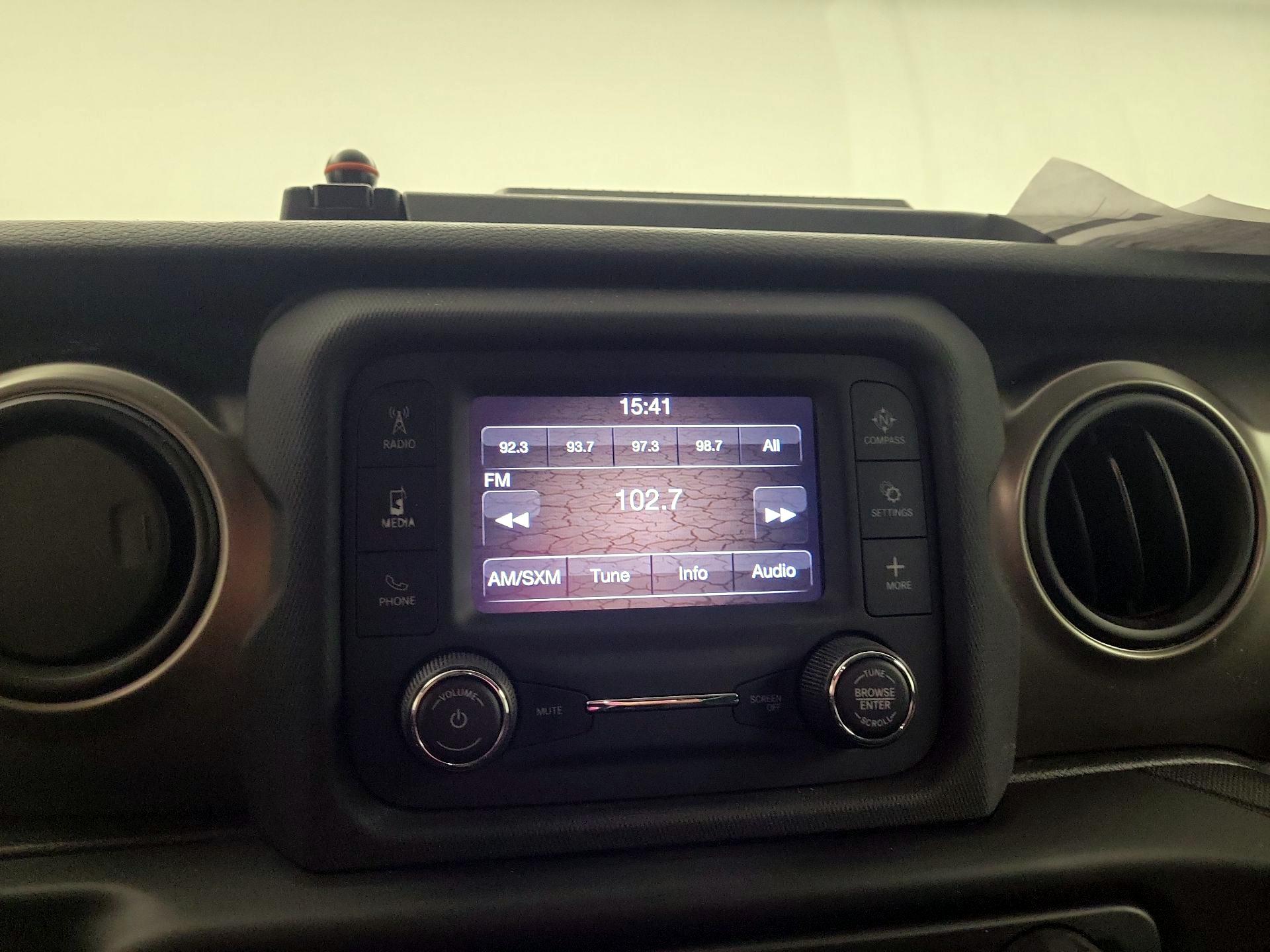 Thumbnail: 2020 Jeep Wrangler - 13