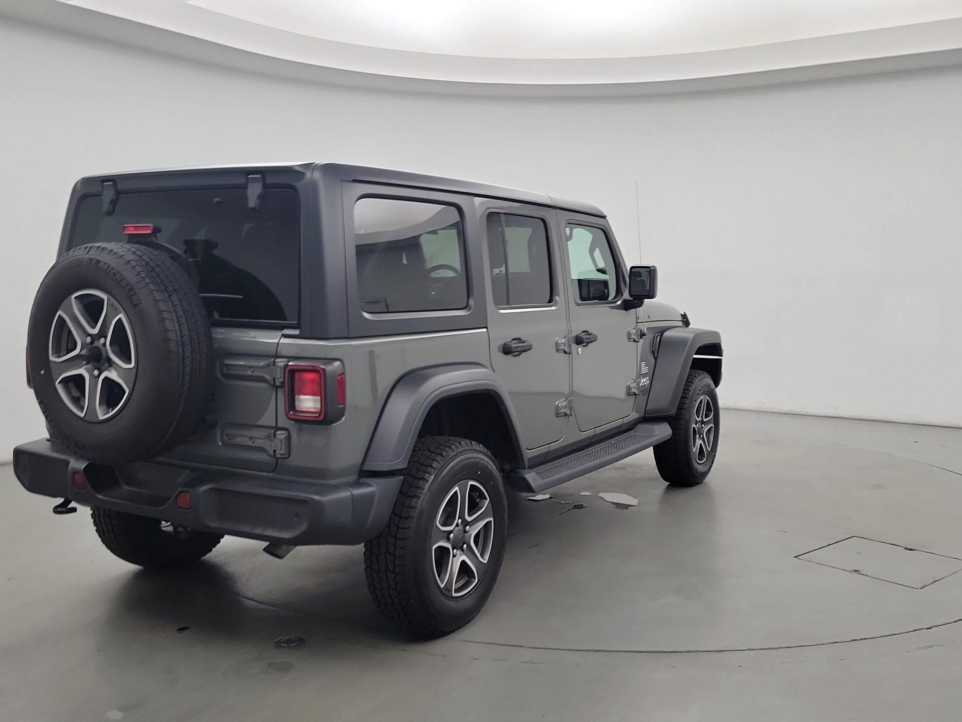 Thumbnail: 2020 Jeep Wrangler - 5