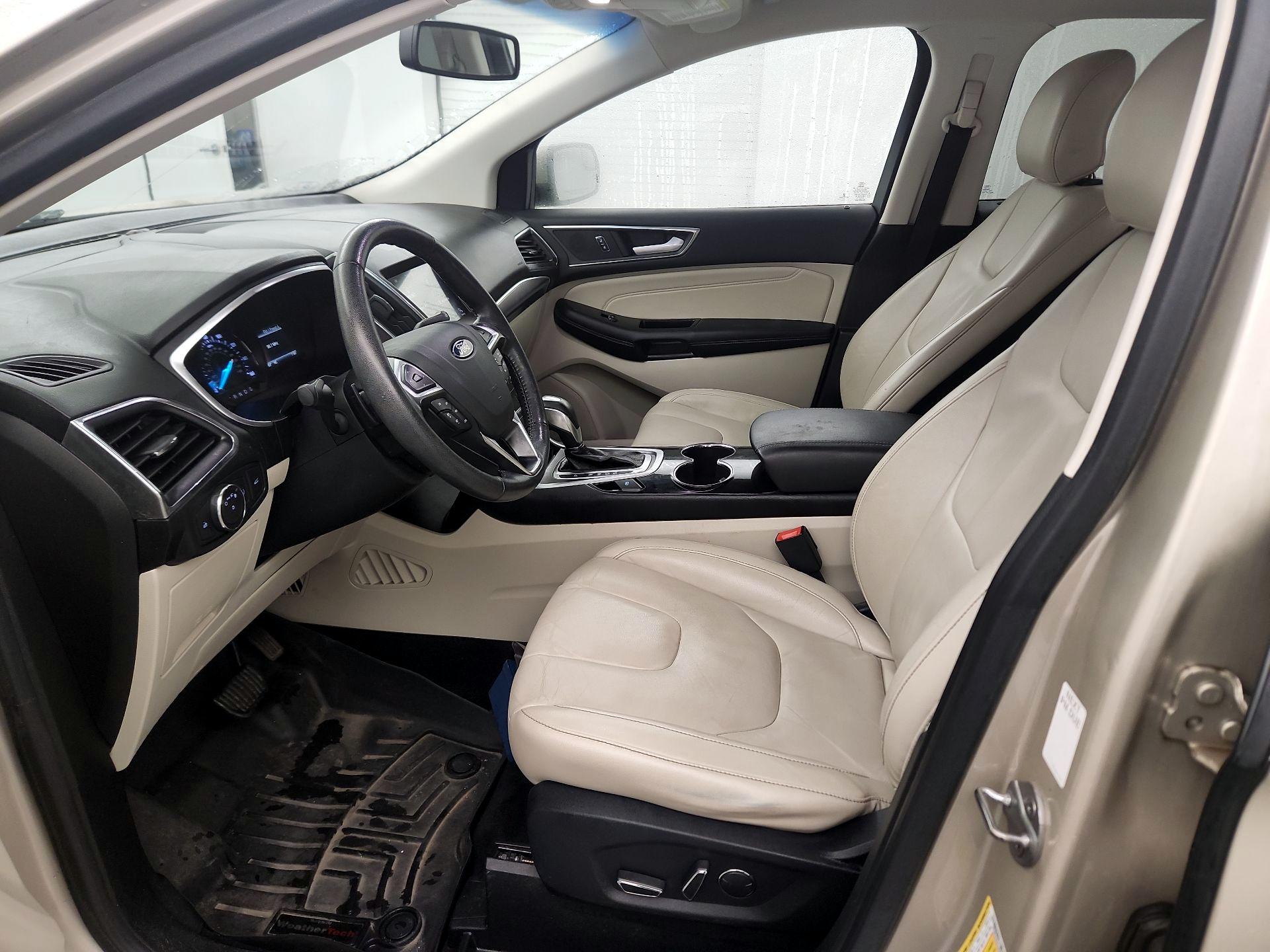 Thumbnail: 2018 Ford Edge - 9