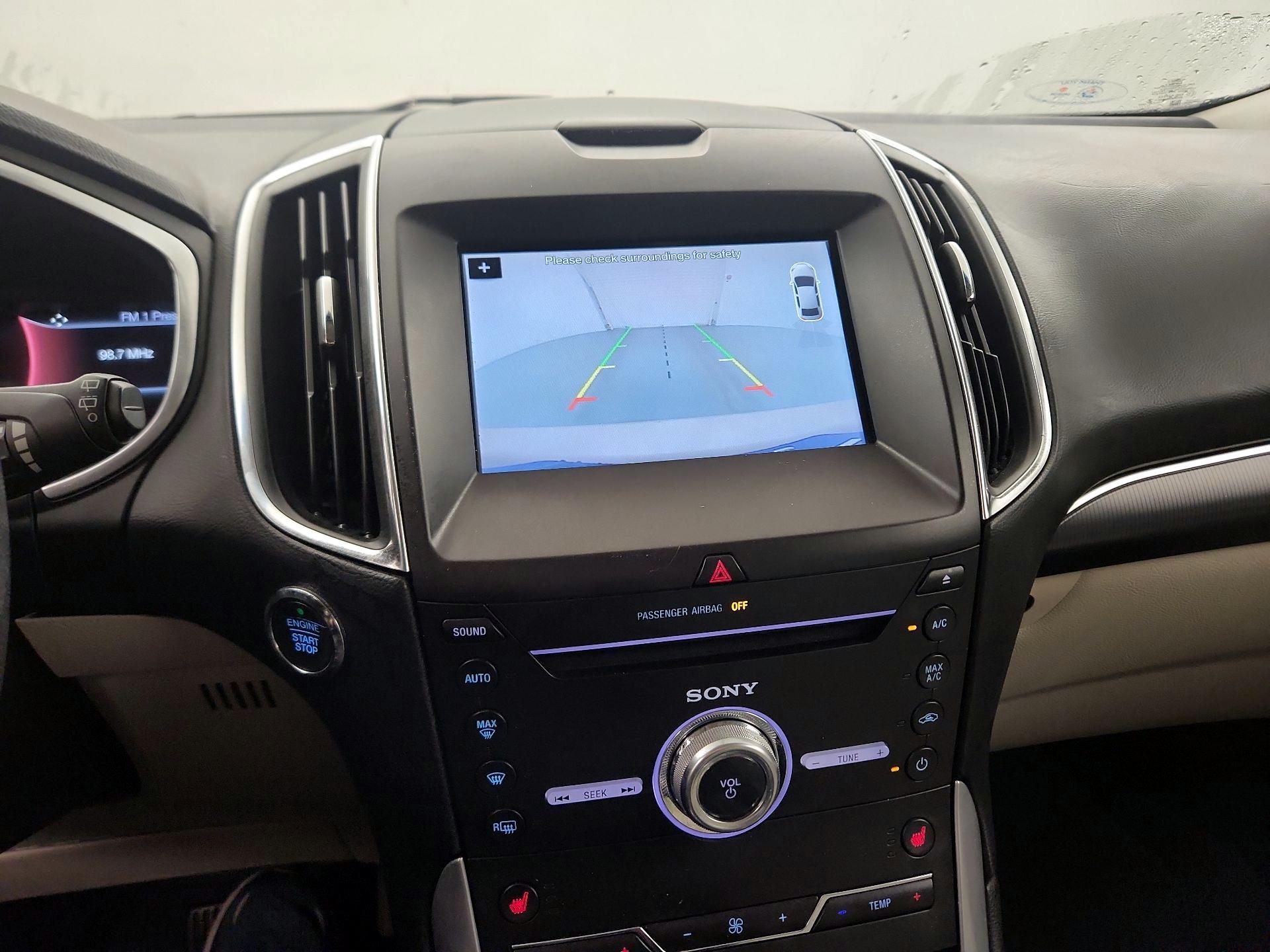 Thumbnail: 2018 Ford Edge - 11