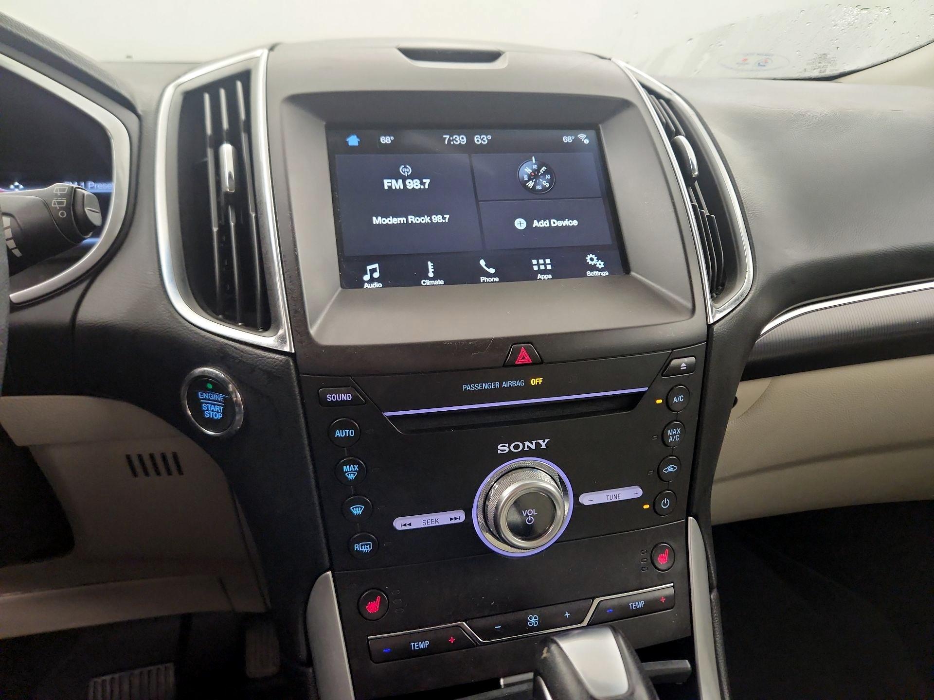 Thumbnail: 2018 Ford Edge - 13