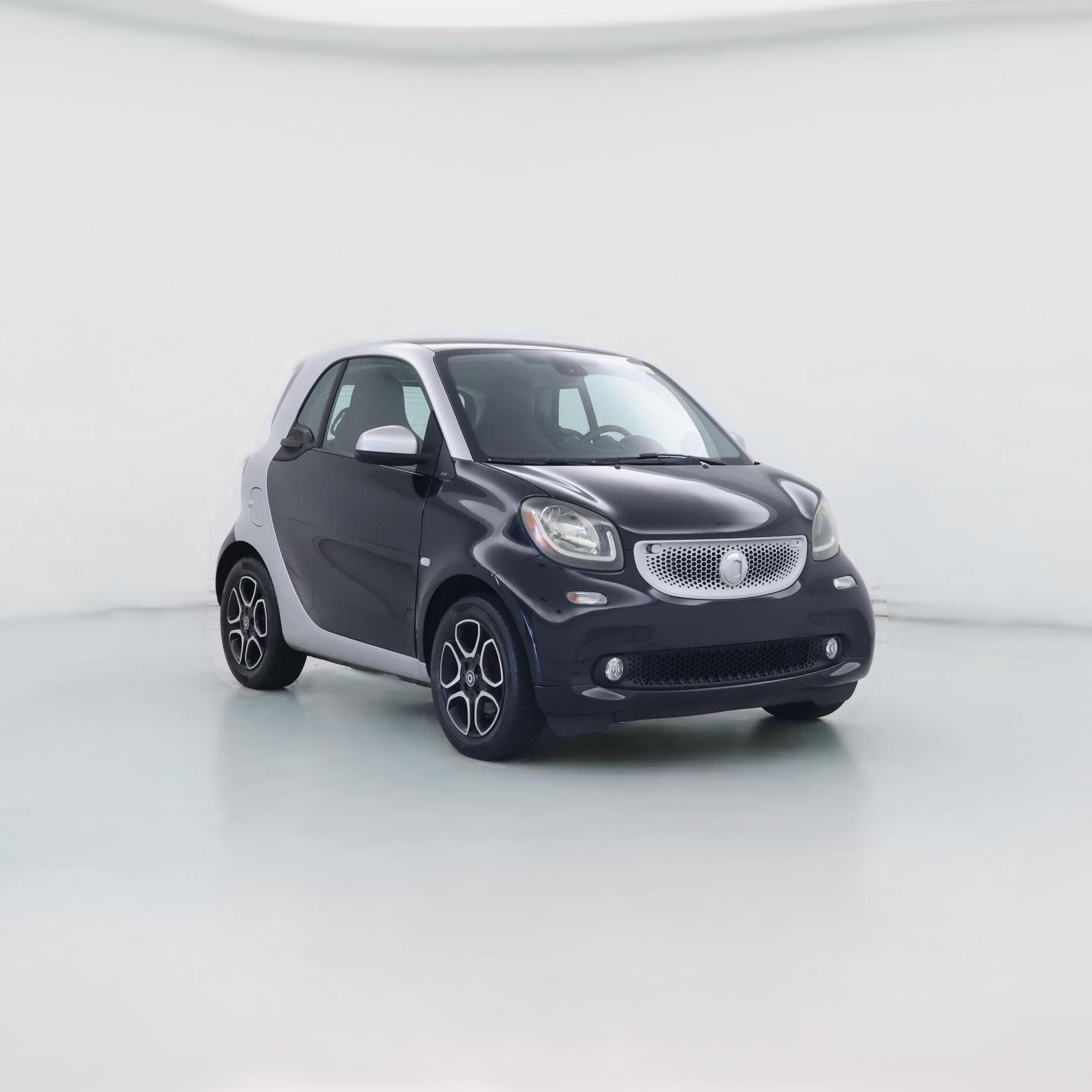Thumbnail: 2016 smart fortwo - 1