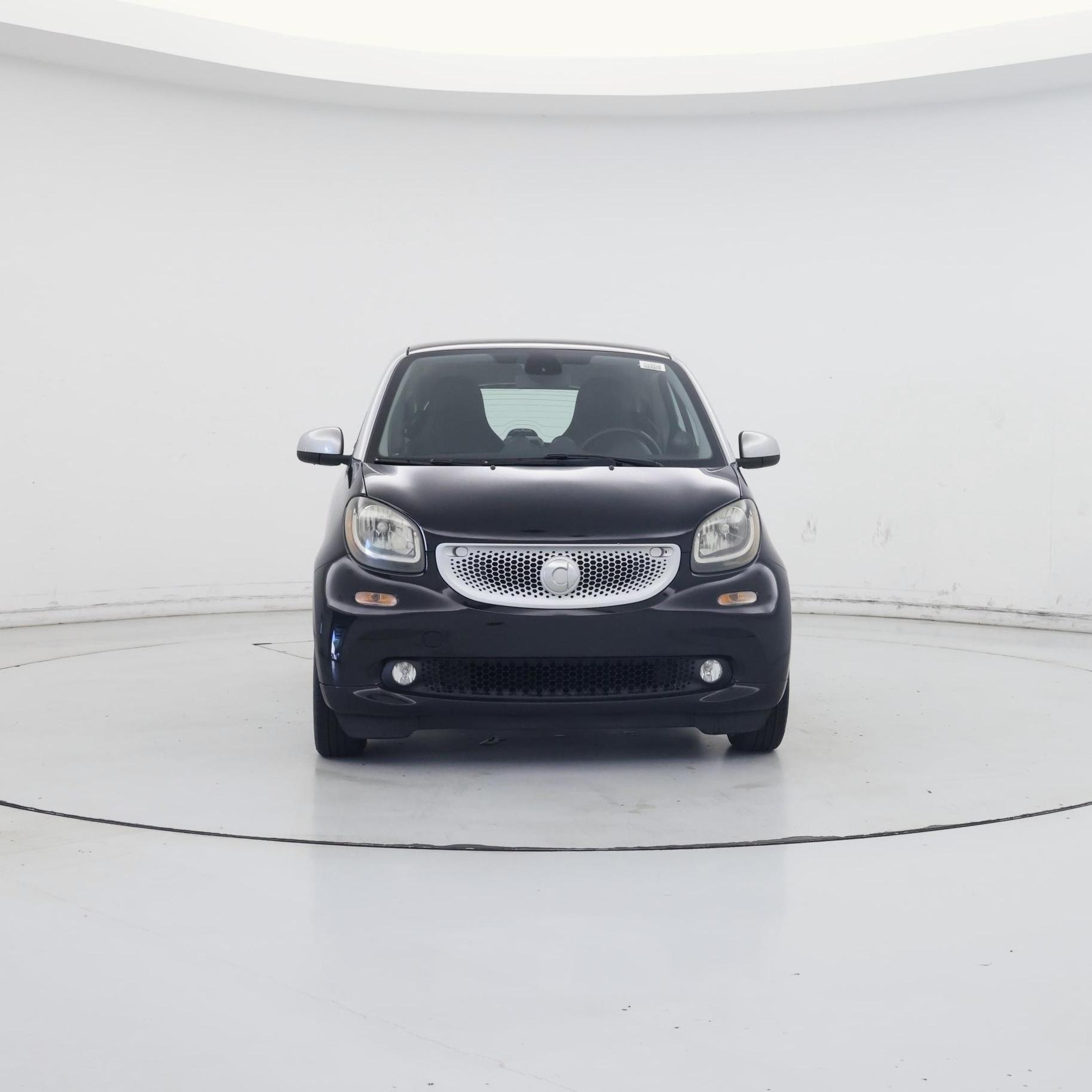 Thumbnail: 2016 smart fortwo - 5