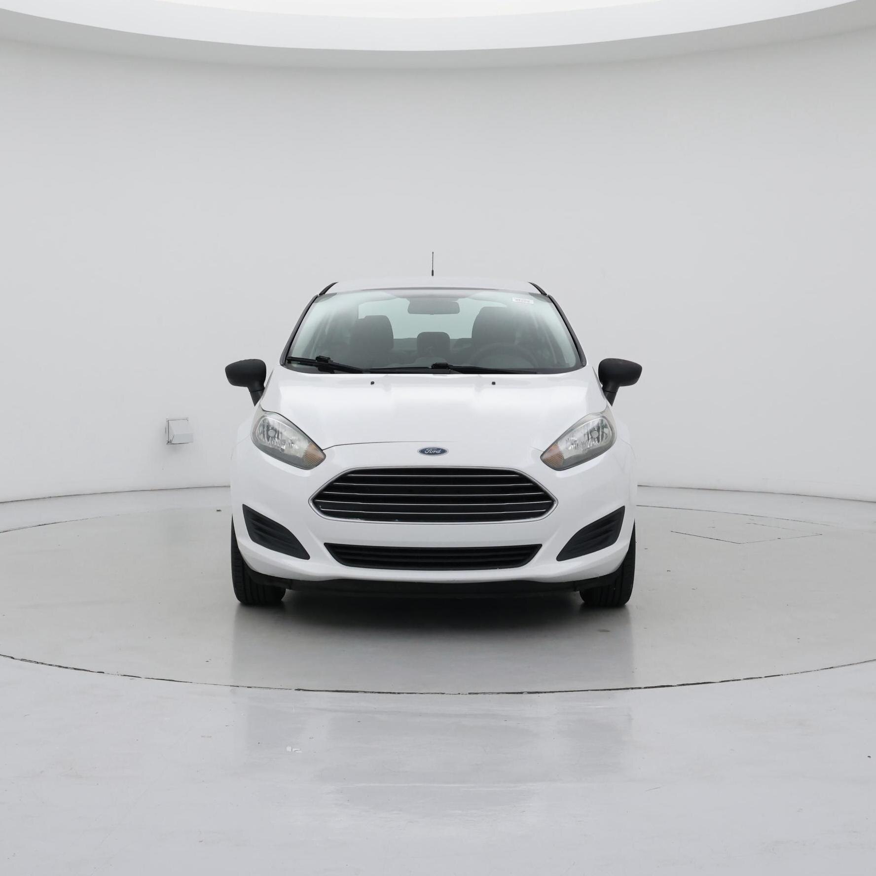 Thumbnail: 2015 Ford Fiesta - 5