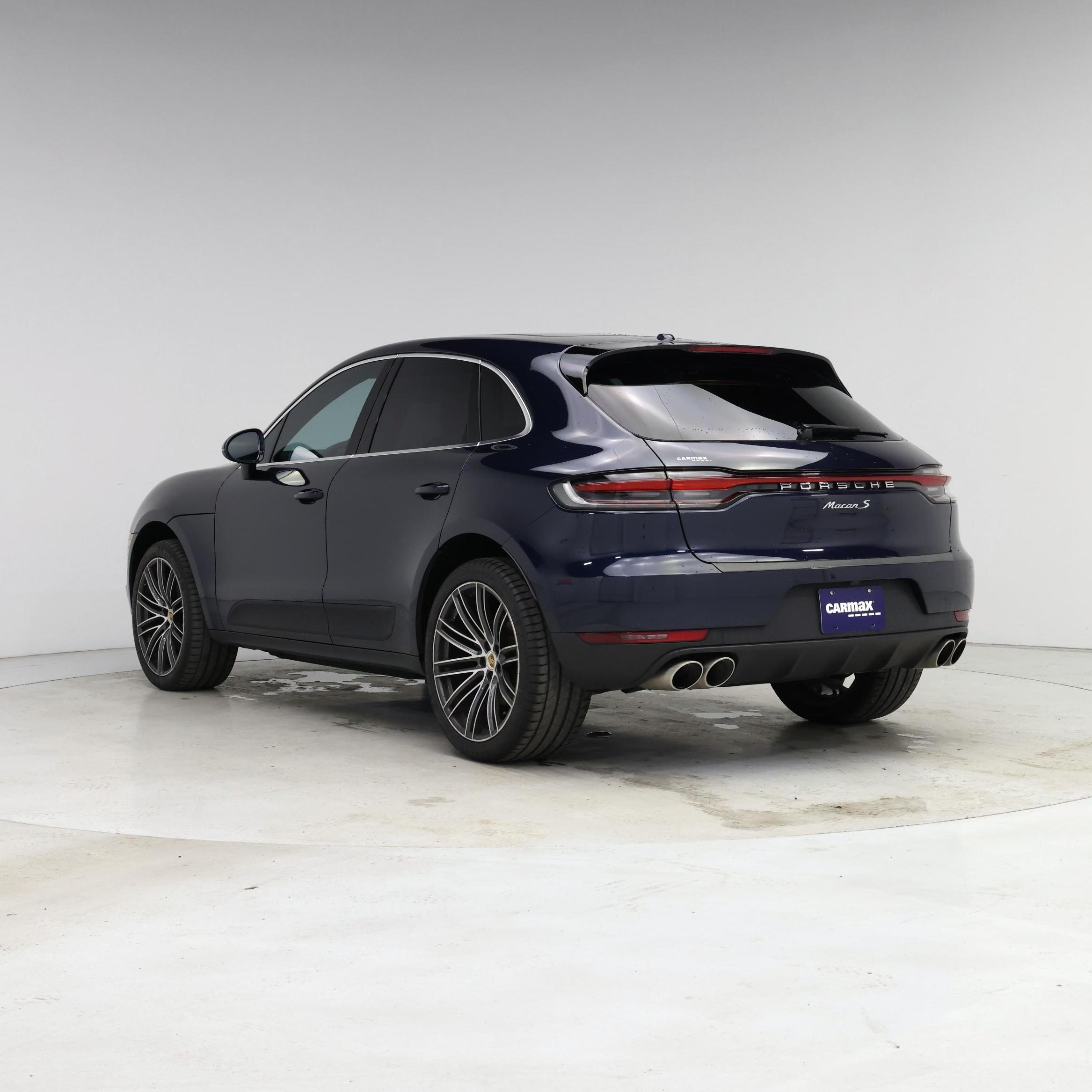 Thumbnail: 2020 Porsche Macan - 2