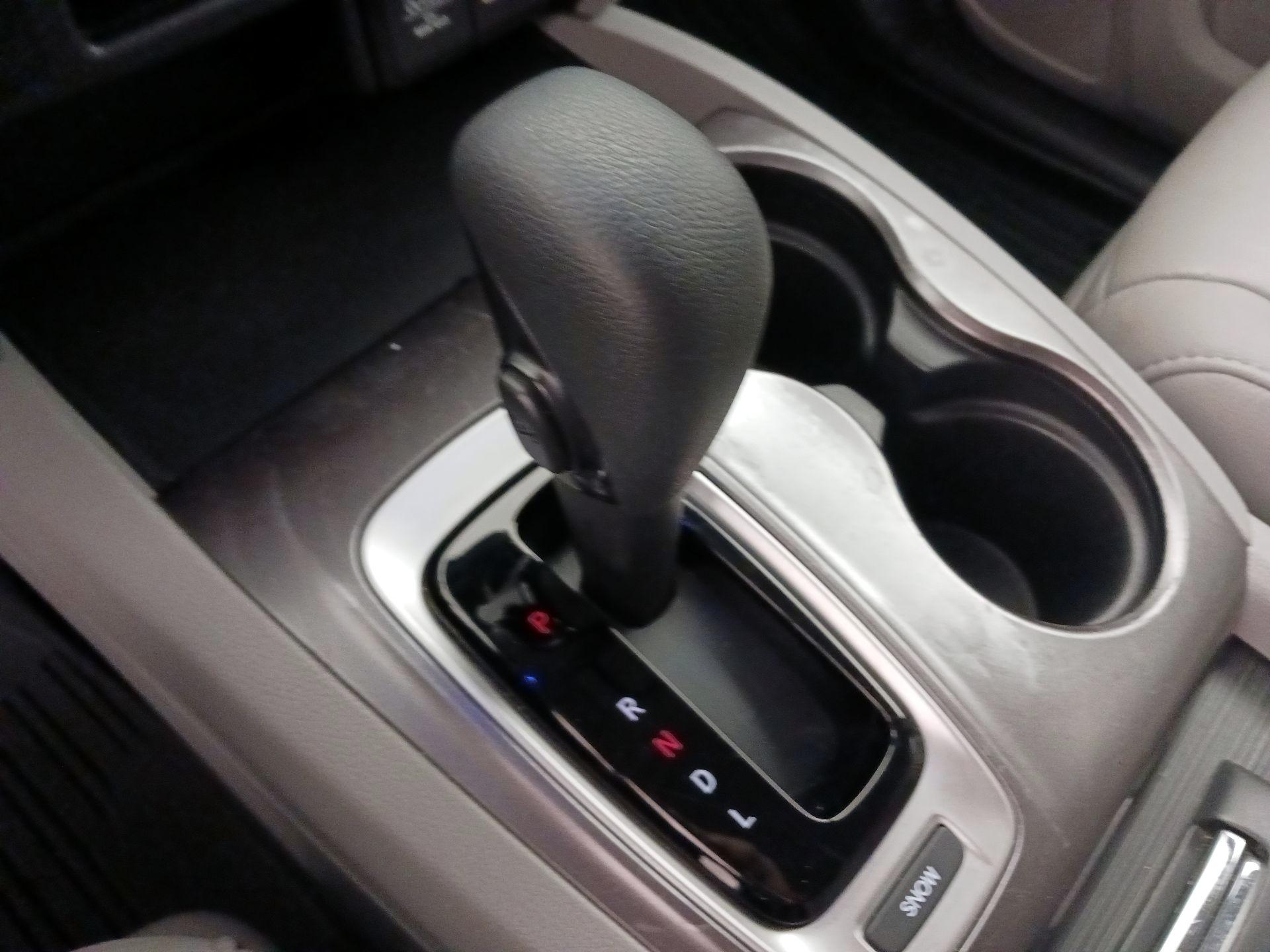 Thumbnail: 2020 Honda Pilot - 17