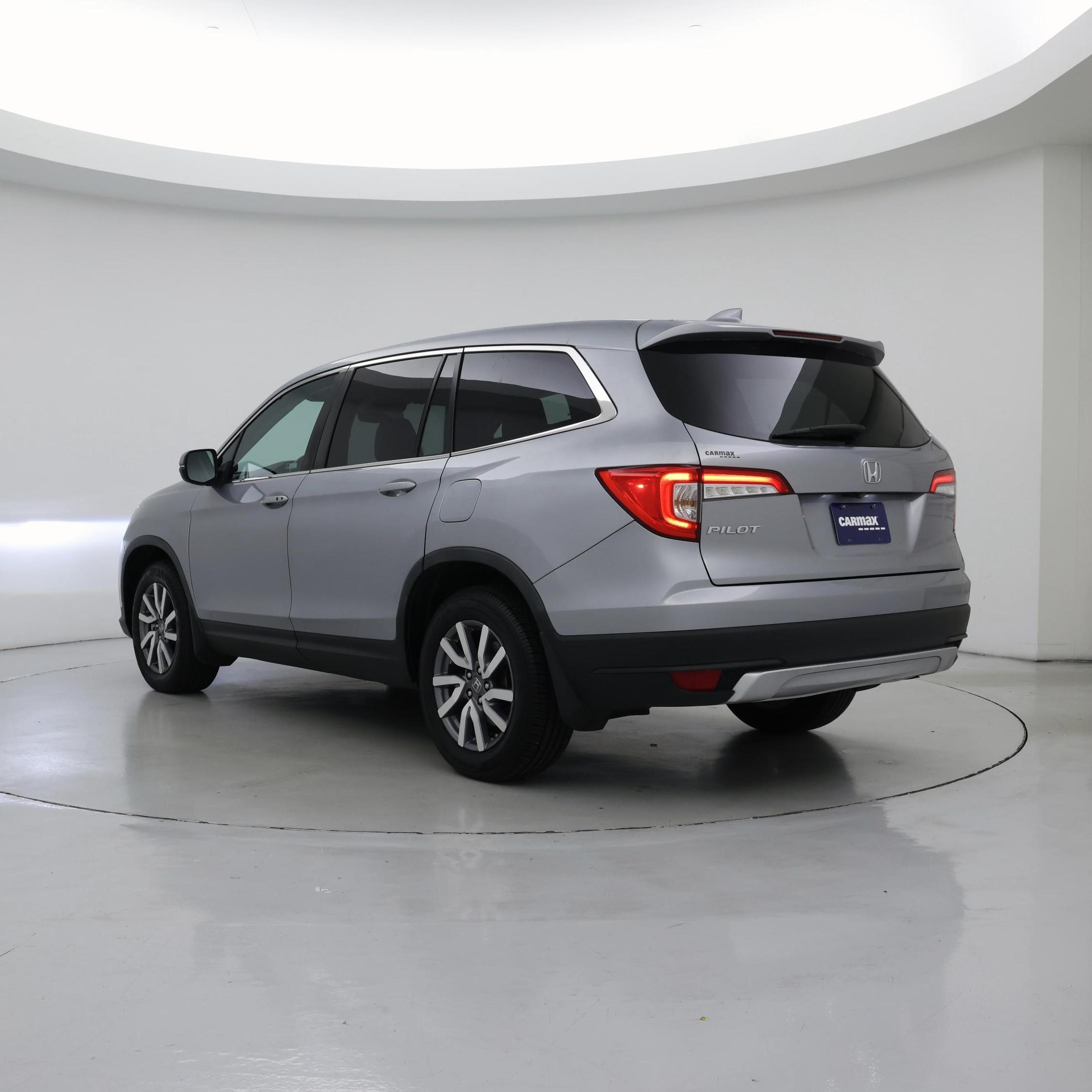 Thumbnail: 2020 Honda Pilot - 2
