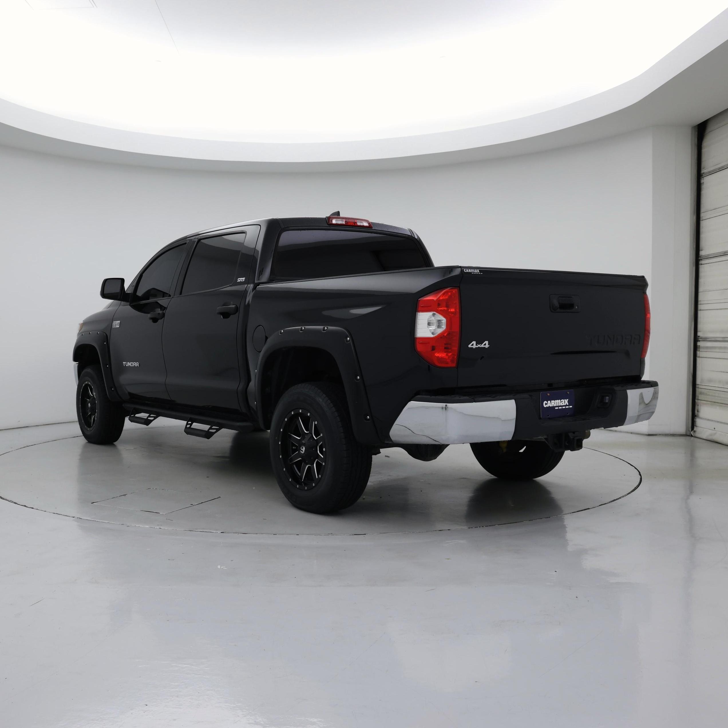 Thumbnail: 2020 Toyota Tundra - 2