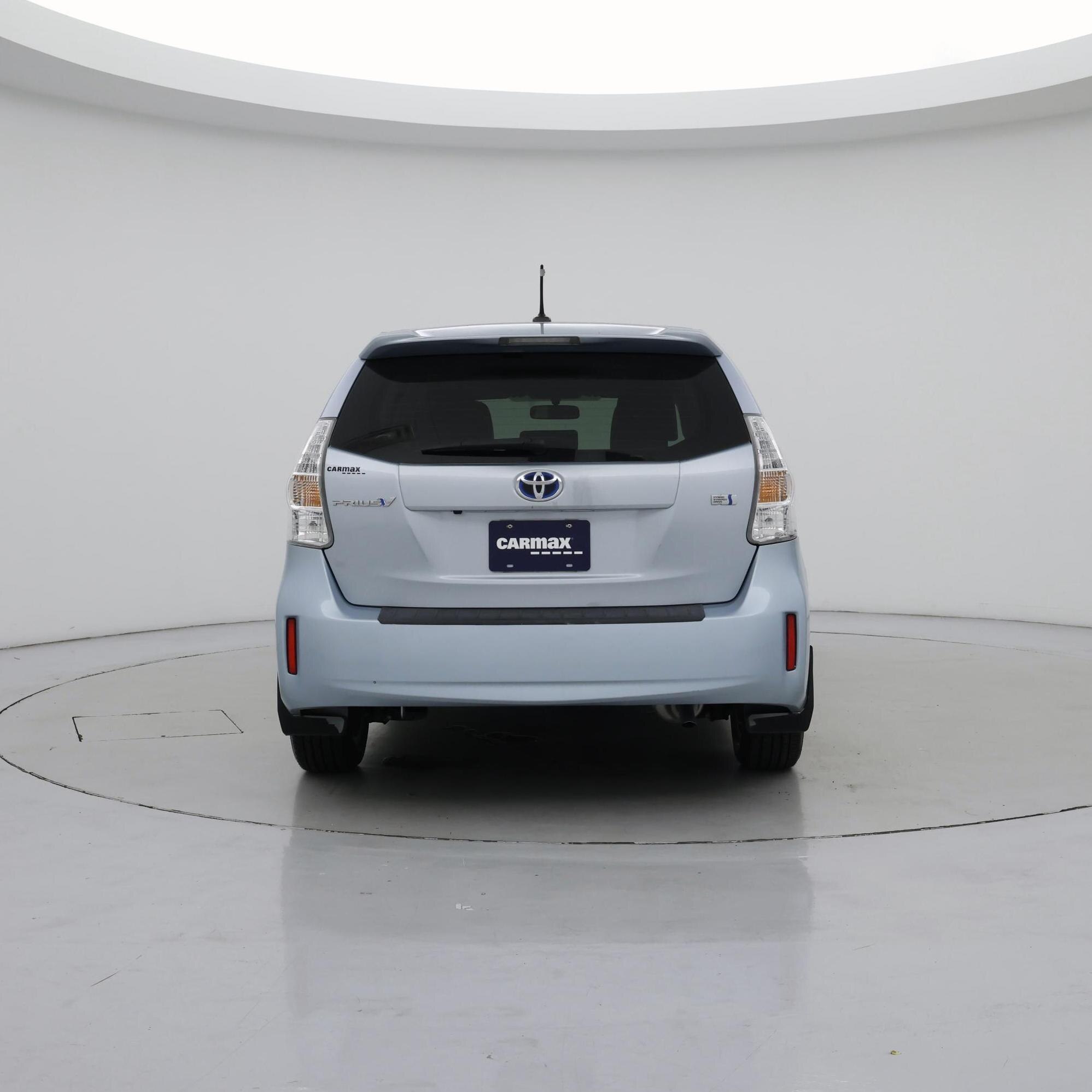 Thumbnail: 2013 Toyota Prius v - 6