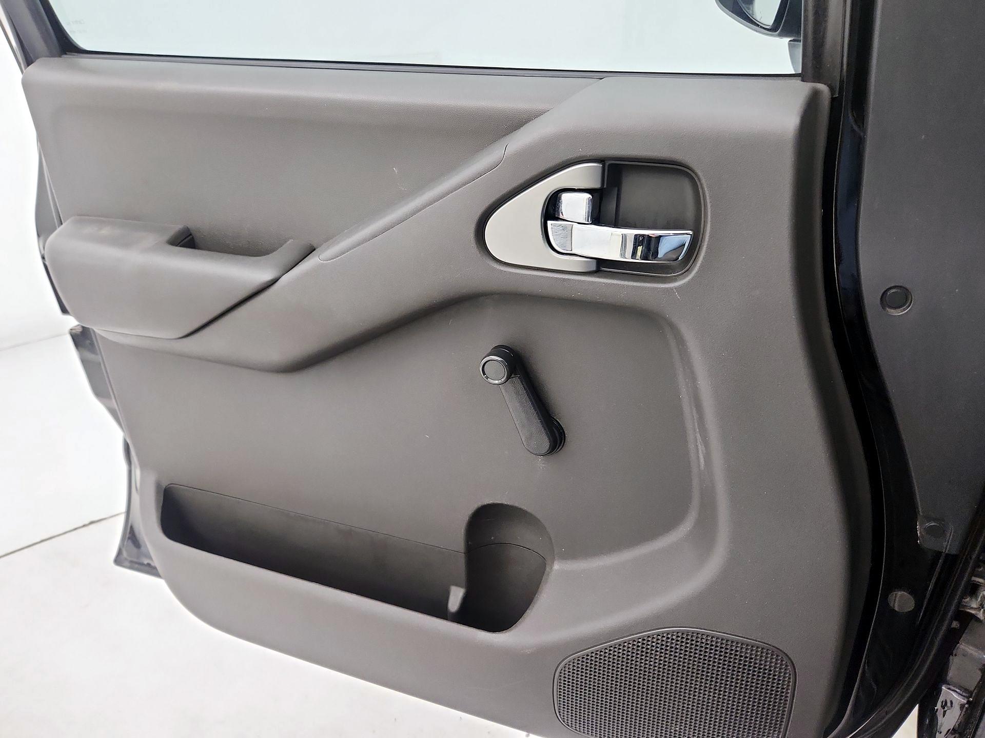 Thumbnail: 2014 Nissan Frontier - 12