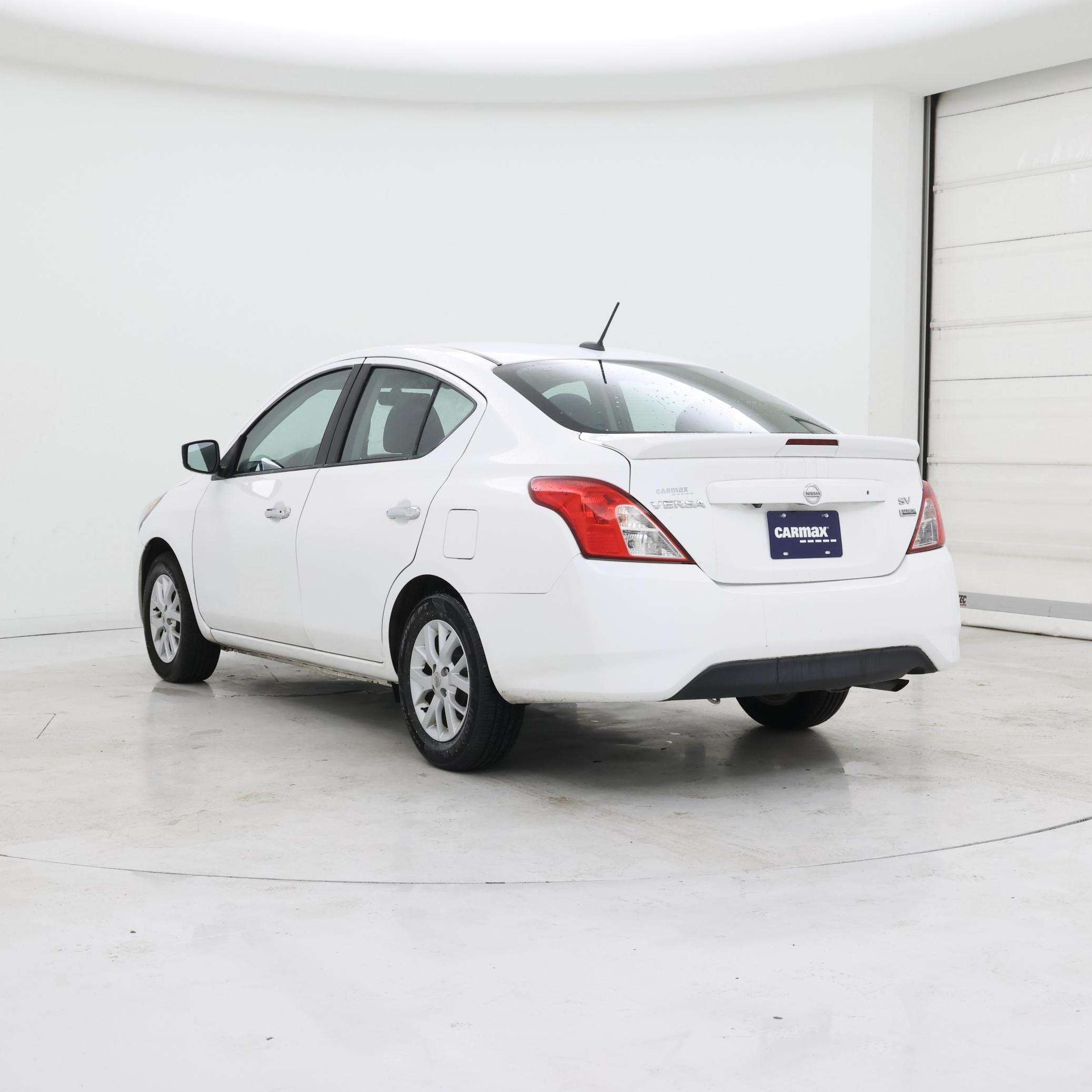 Thumbnail: 2019 Nissan Versa - 2