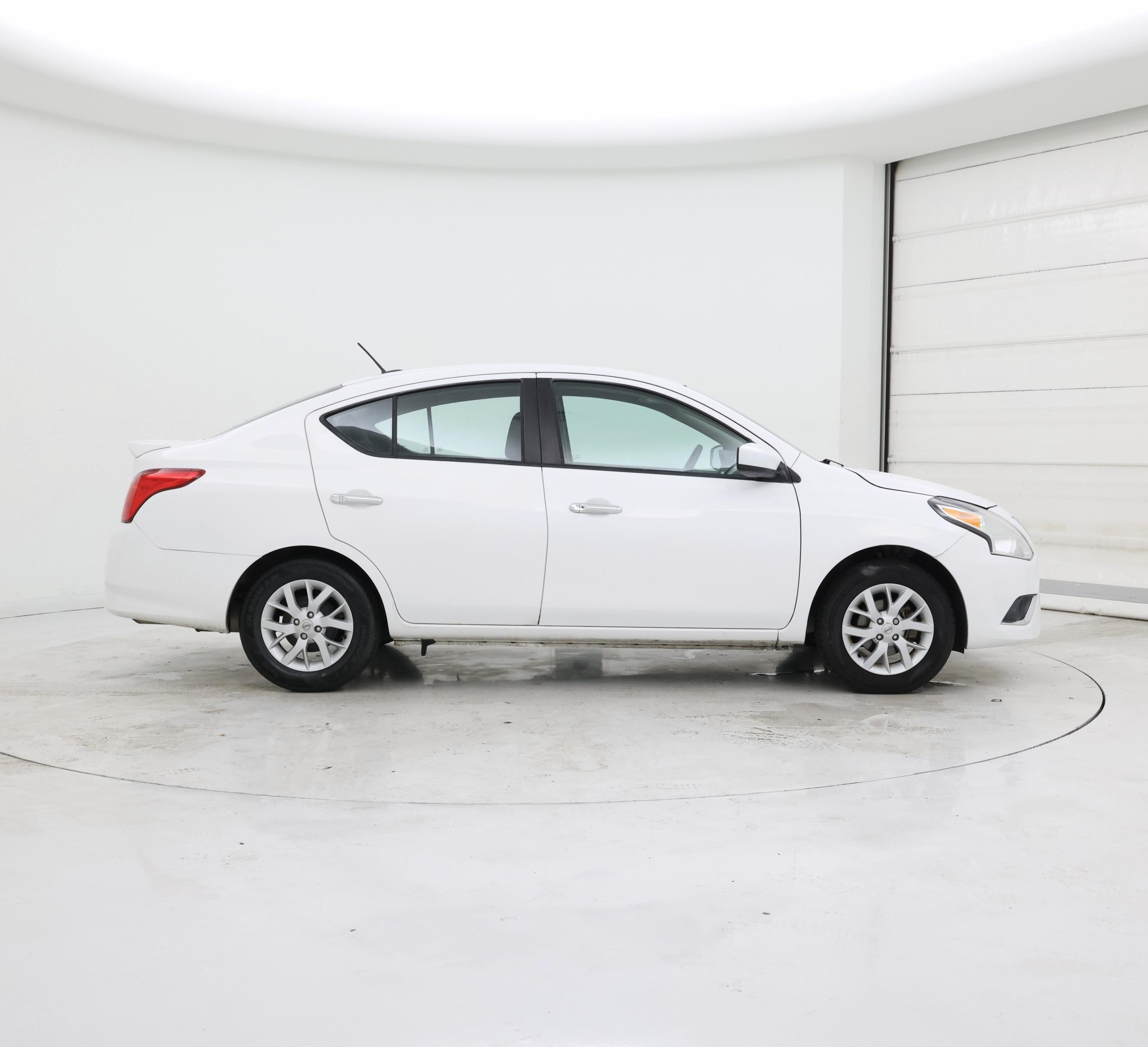 Thumbnail: 2019 Nissan Versa - 7