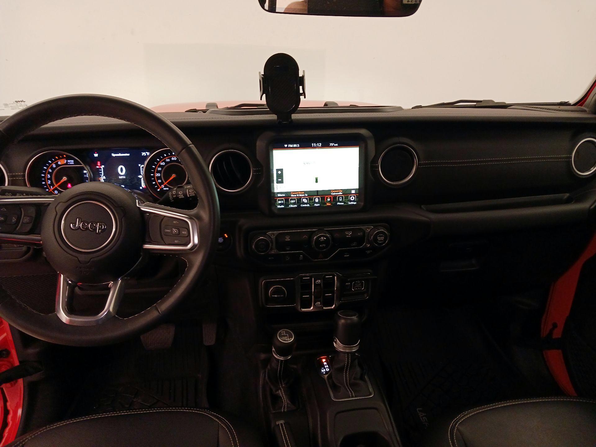 Thumbnail: 2023 Jeep Wrangler - 9