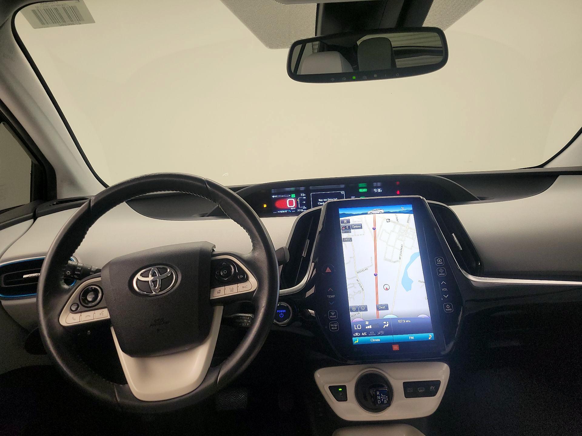 Thumbnail: 2018 Toyota Prius Prime - 9