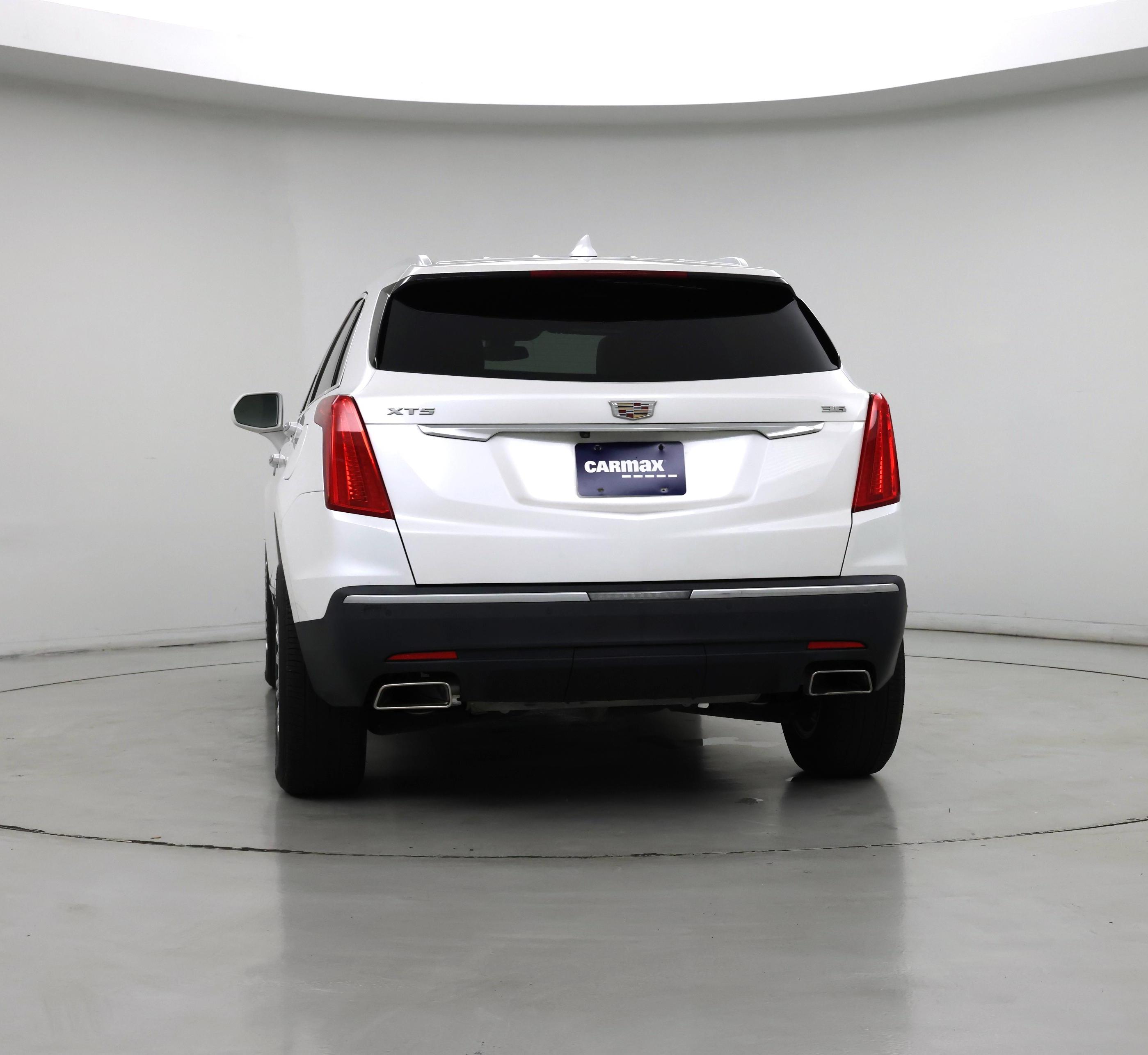 Thumbnail: 2019 Cadillac XT5 - 6
