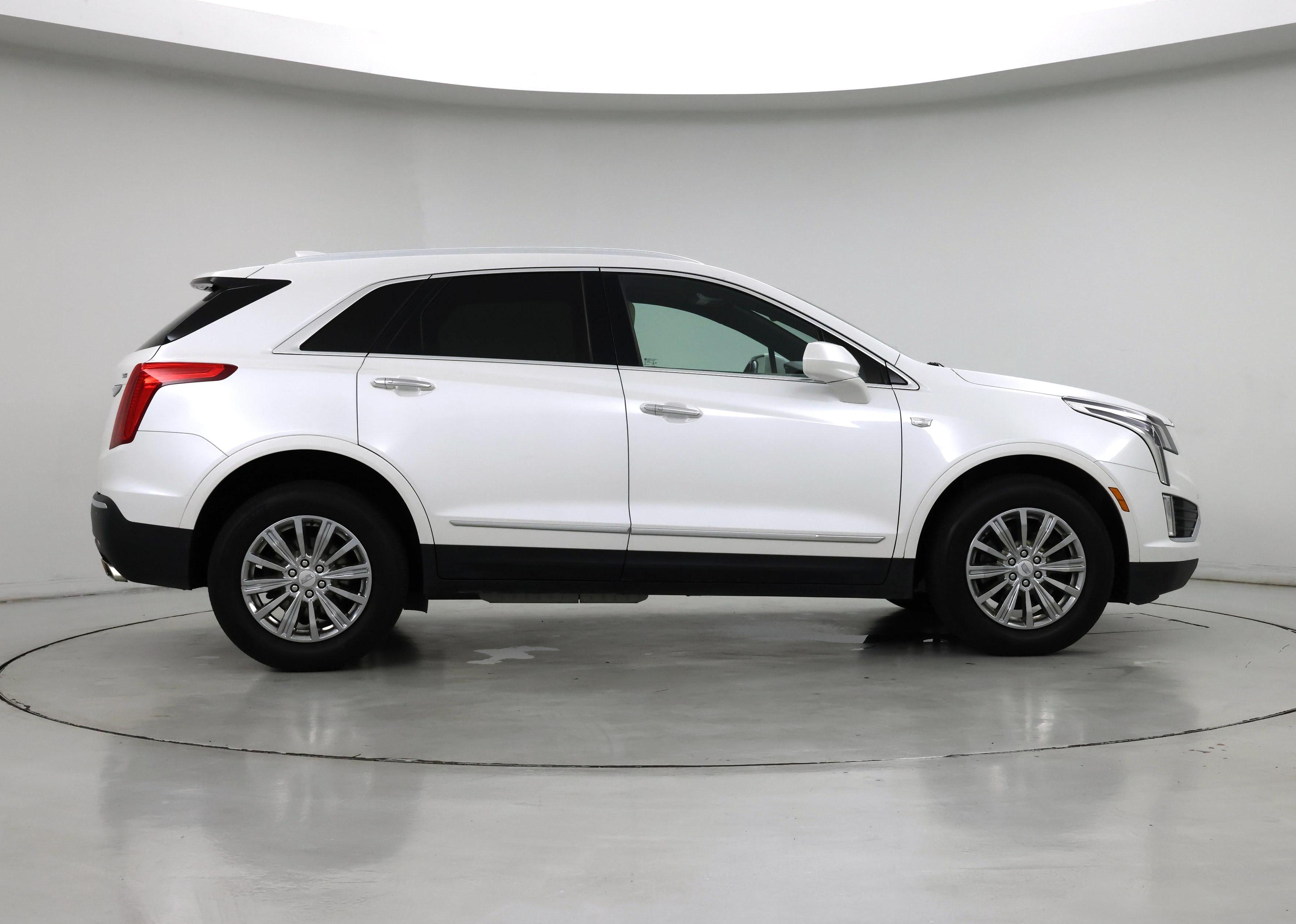 Thumbnail: 2019 Cadillac XT5 - 7