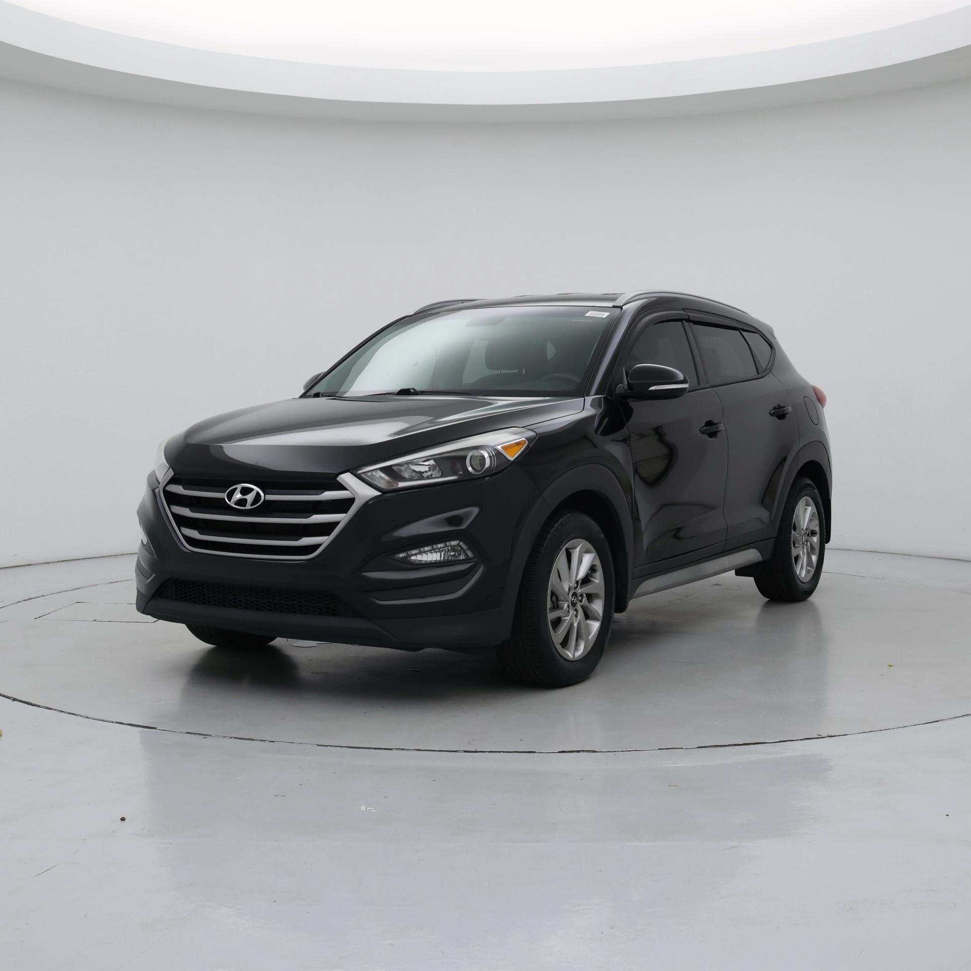 Thumbnail: 2017 Hyundai Tucson - 4