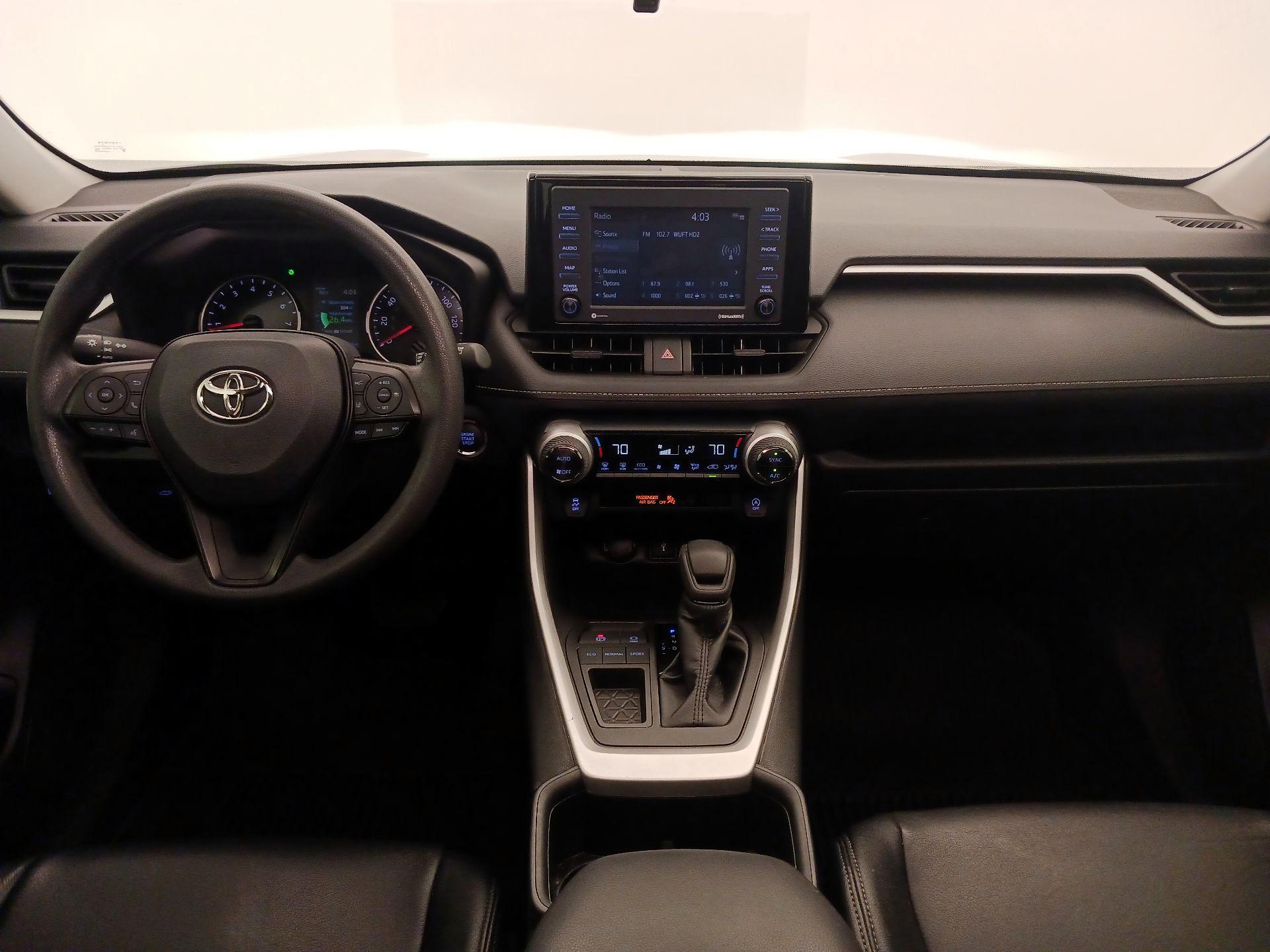 Thumbnail: 2022 Toyota RAV4 - 9
