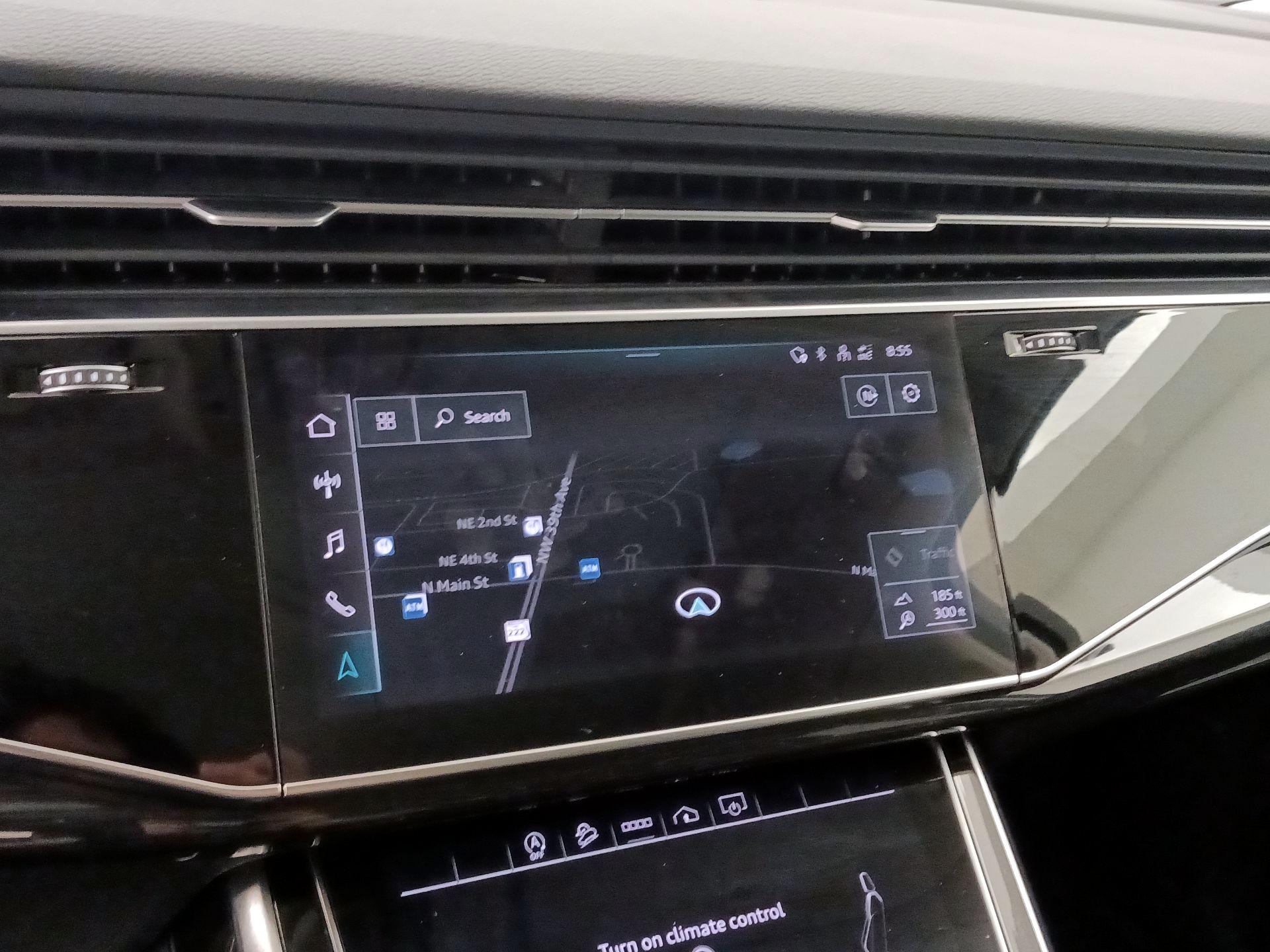 Thumbnail: 2021 Audi Q7 - 14