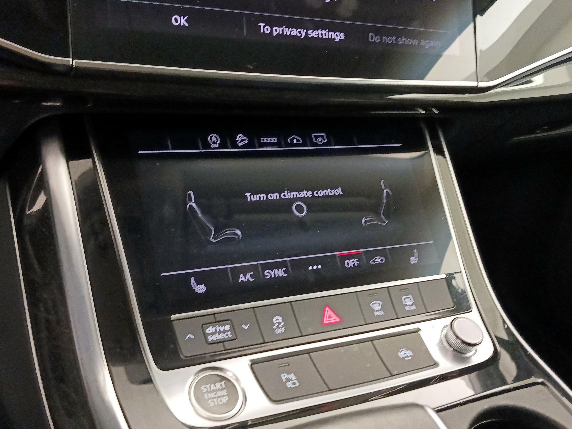 Thumbnail: 2021 Audi Q7 - 17