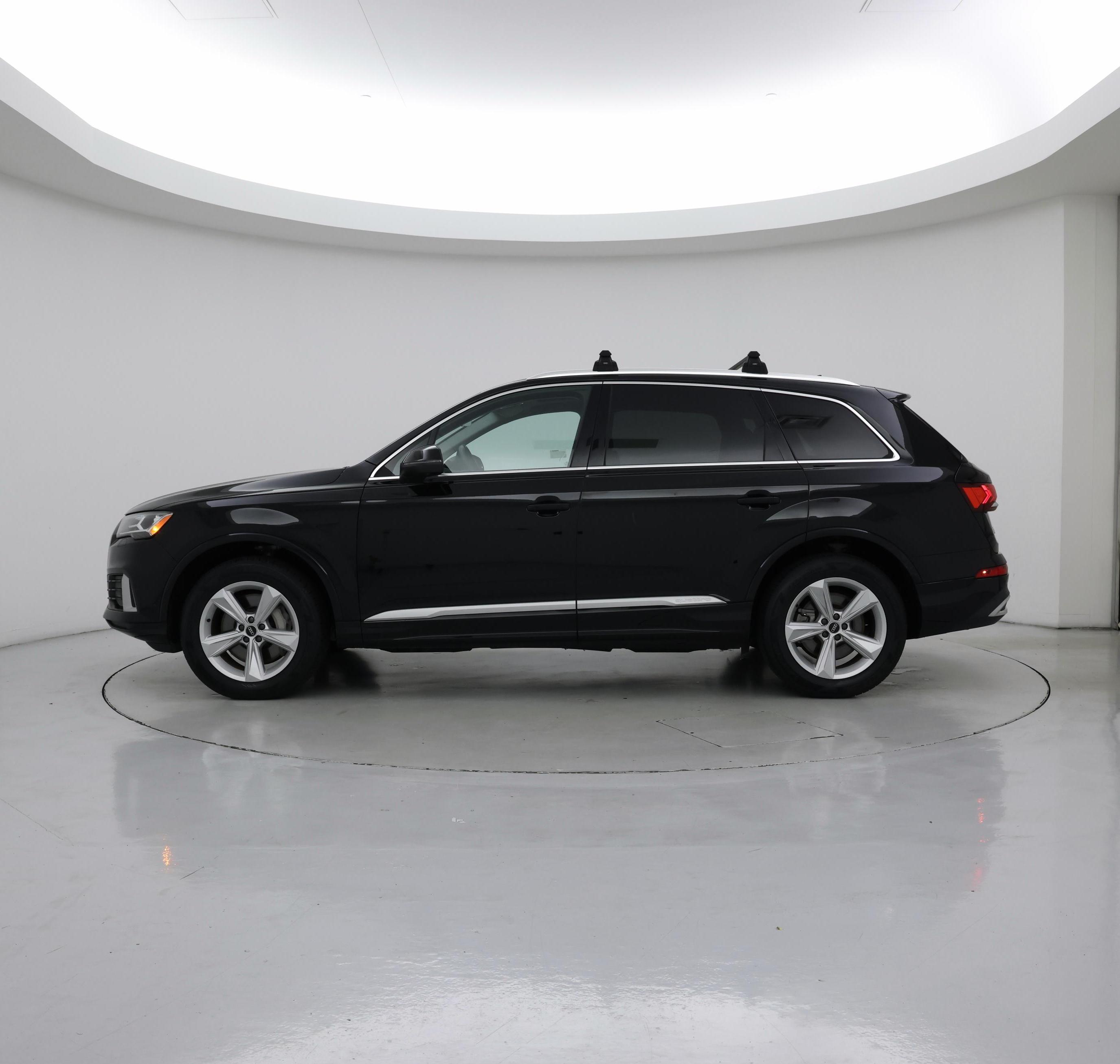 Thumbnail: 2021 Audi Q7 - 3