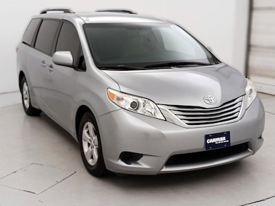 Silver 2017 Toyota Sienna LE