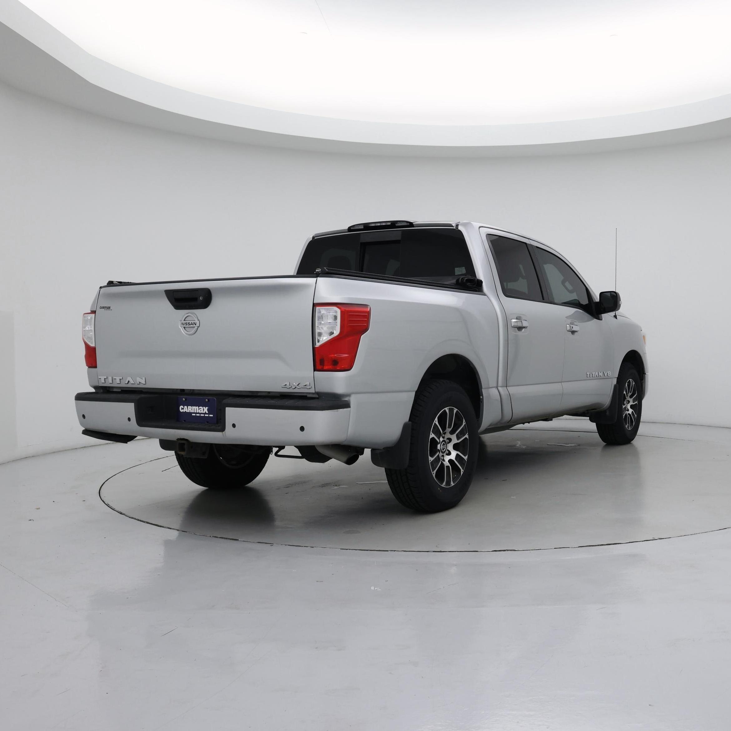 Thumbnail: 2020 Nissan Titan - 8