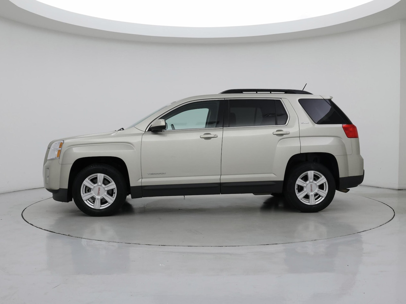 Image 4 of 2015 GMC Terrain SLE