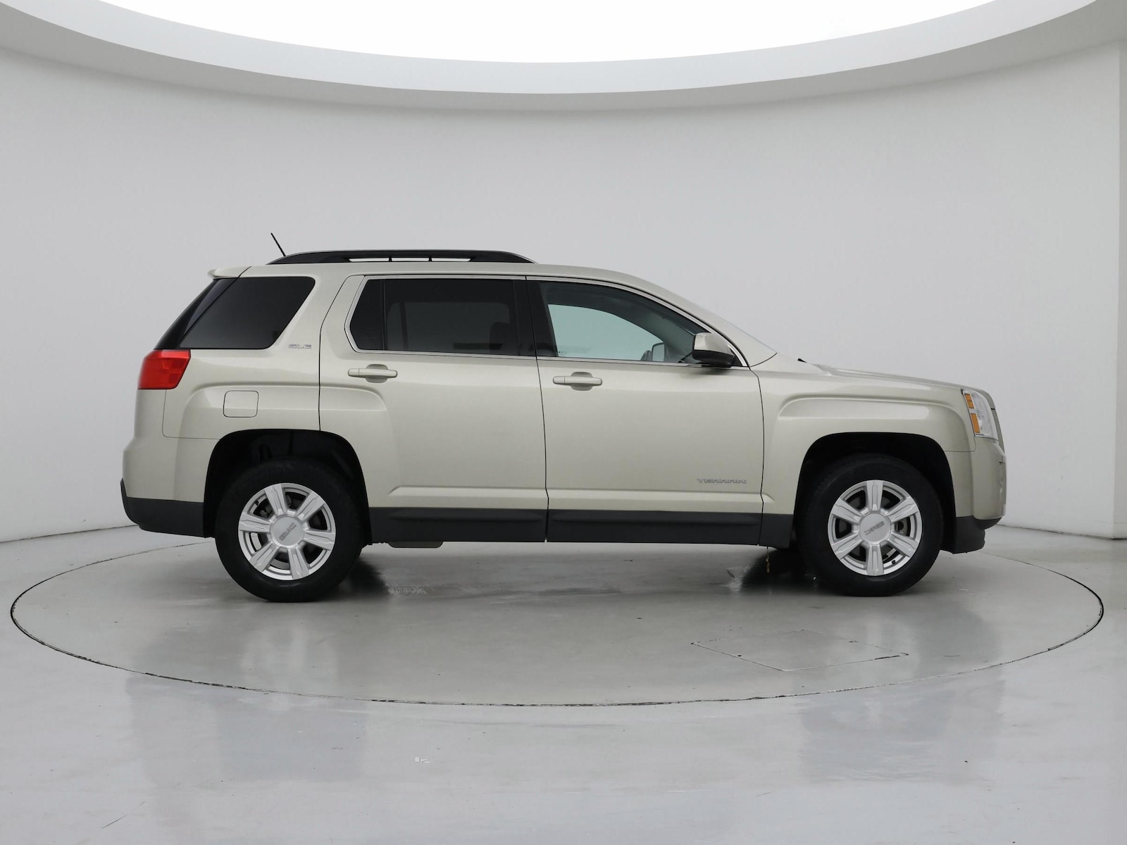 Image 8 of 2015 GMC Terrain SLE