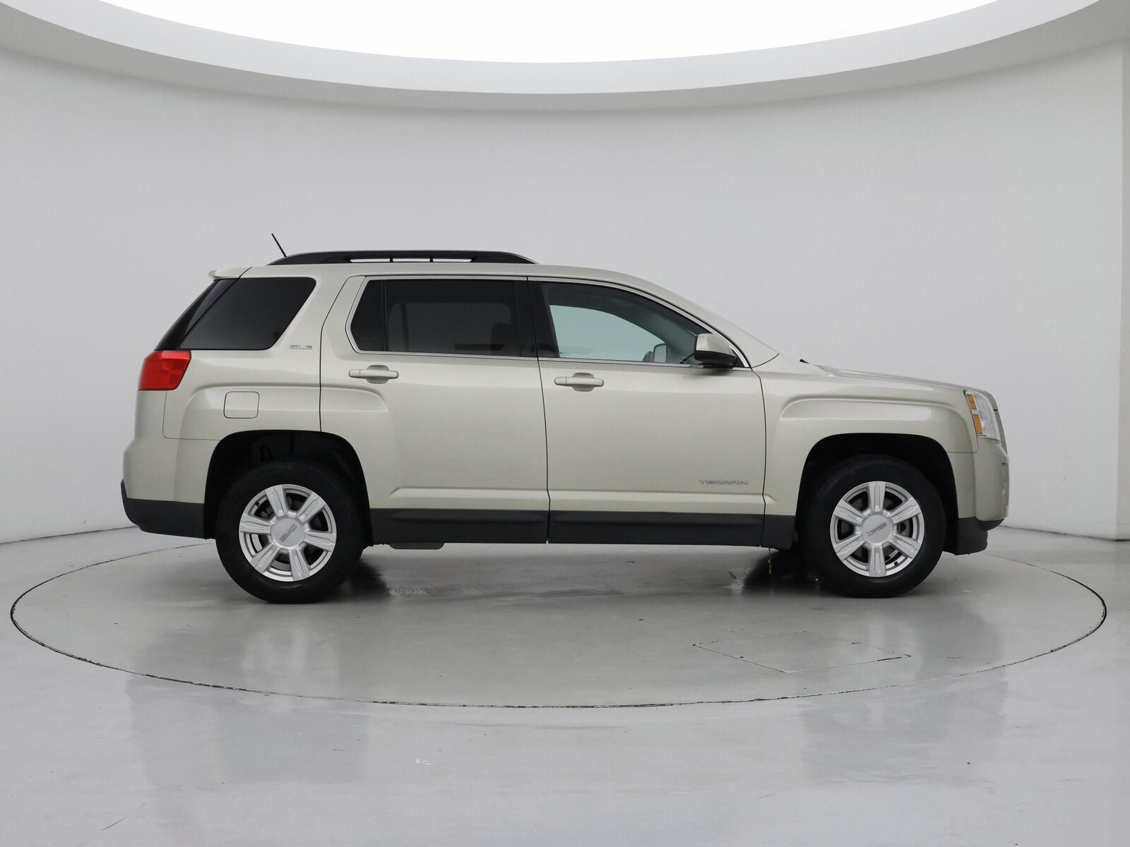 Image 8 of 2015 GMC Terrain SLE