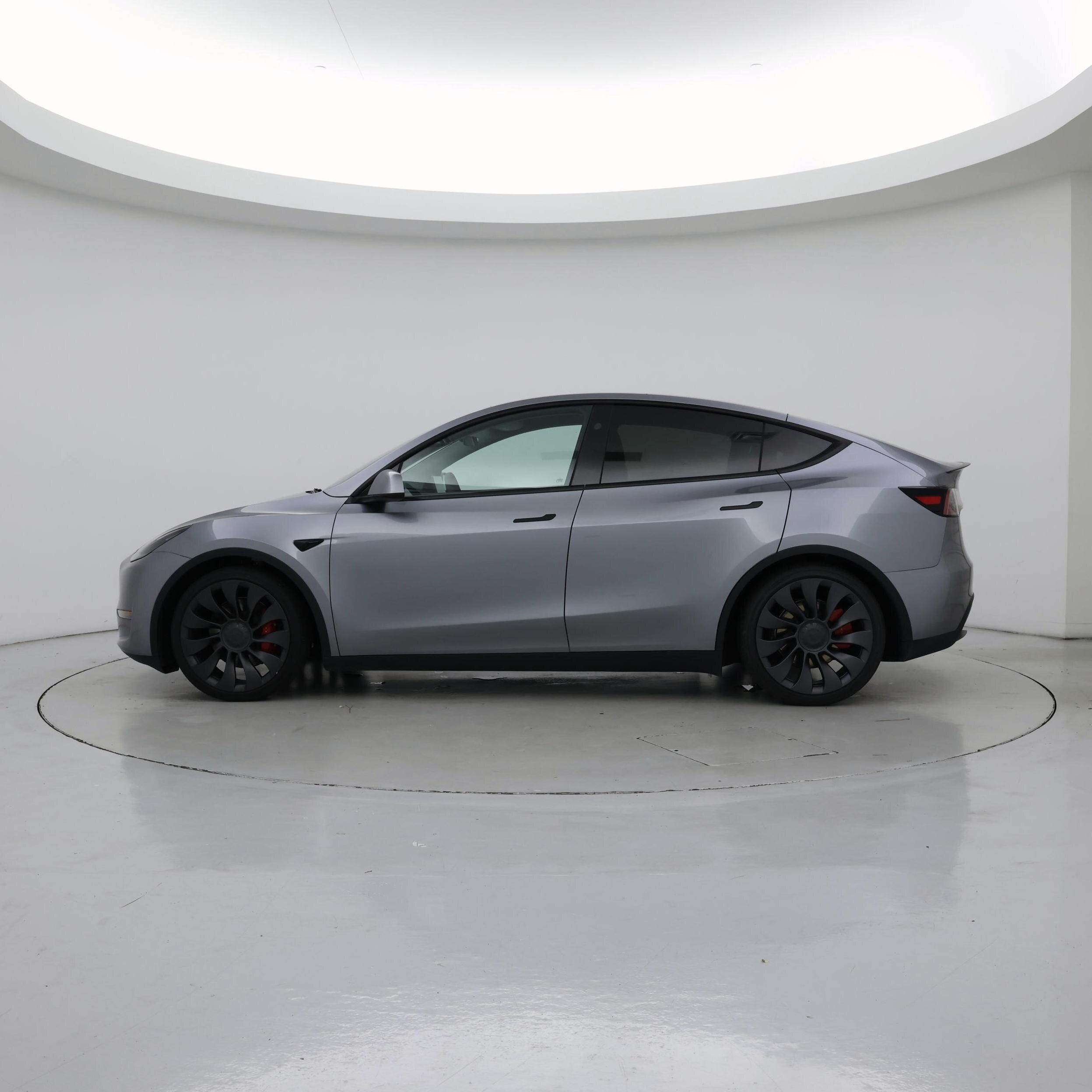 Thumbnail: 2025 Tesla Model Y - 3