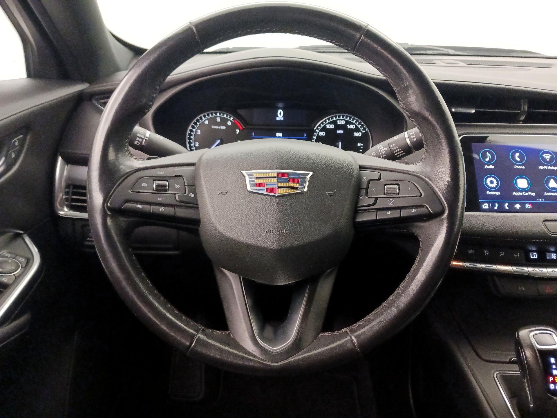 Thumbnail: 2019 Cadillac XT4 - 10
