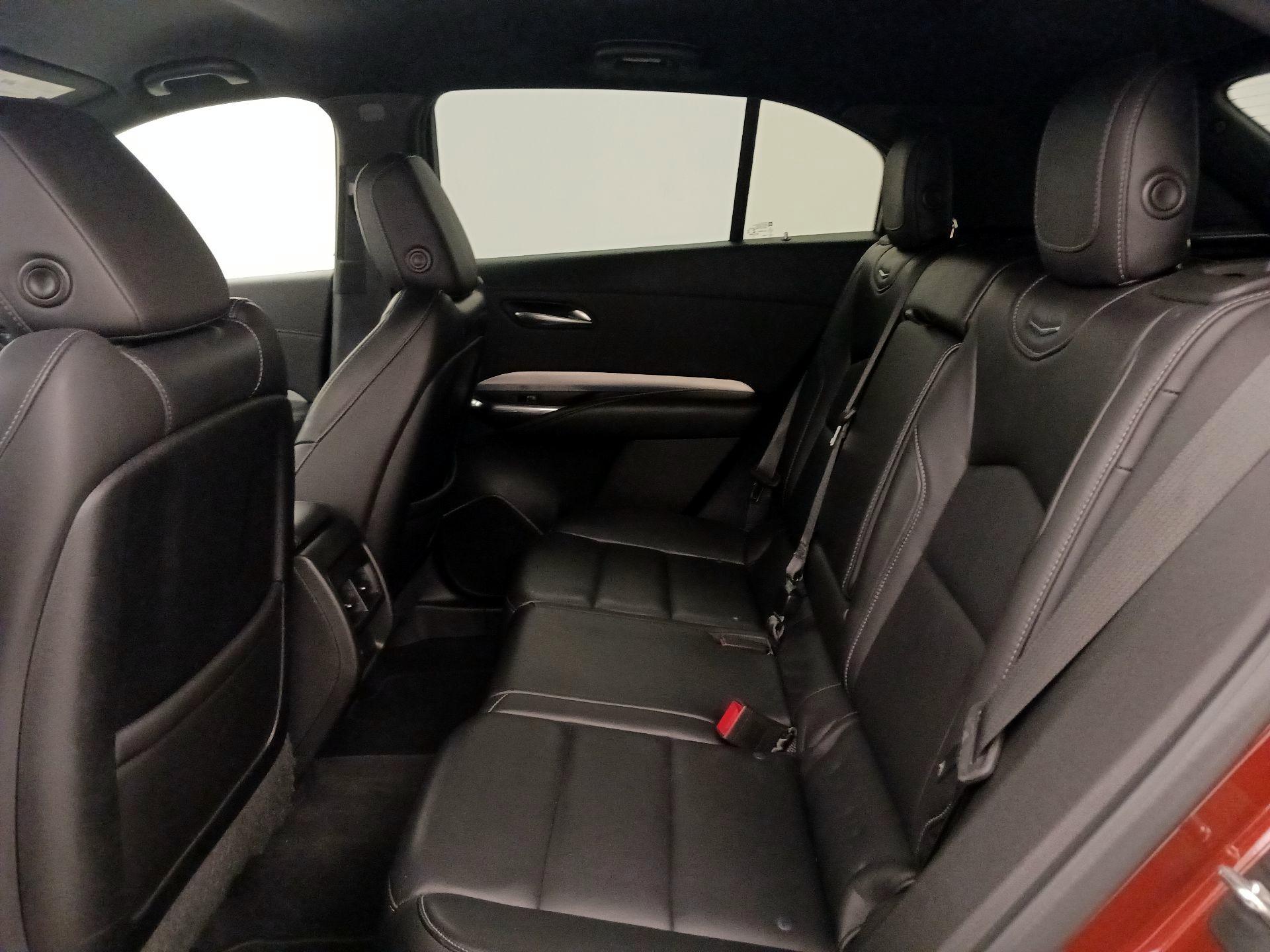 Thumbnail: 2019 Cadillac XT4 - 19