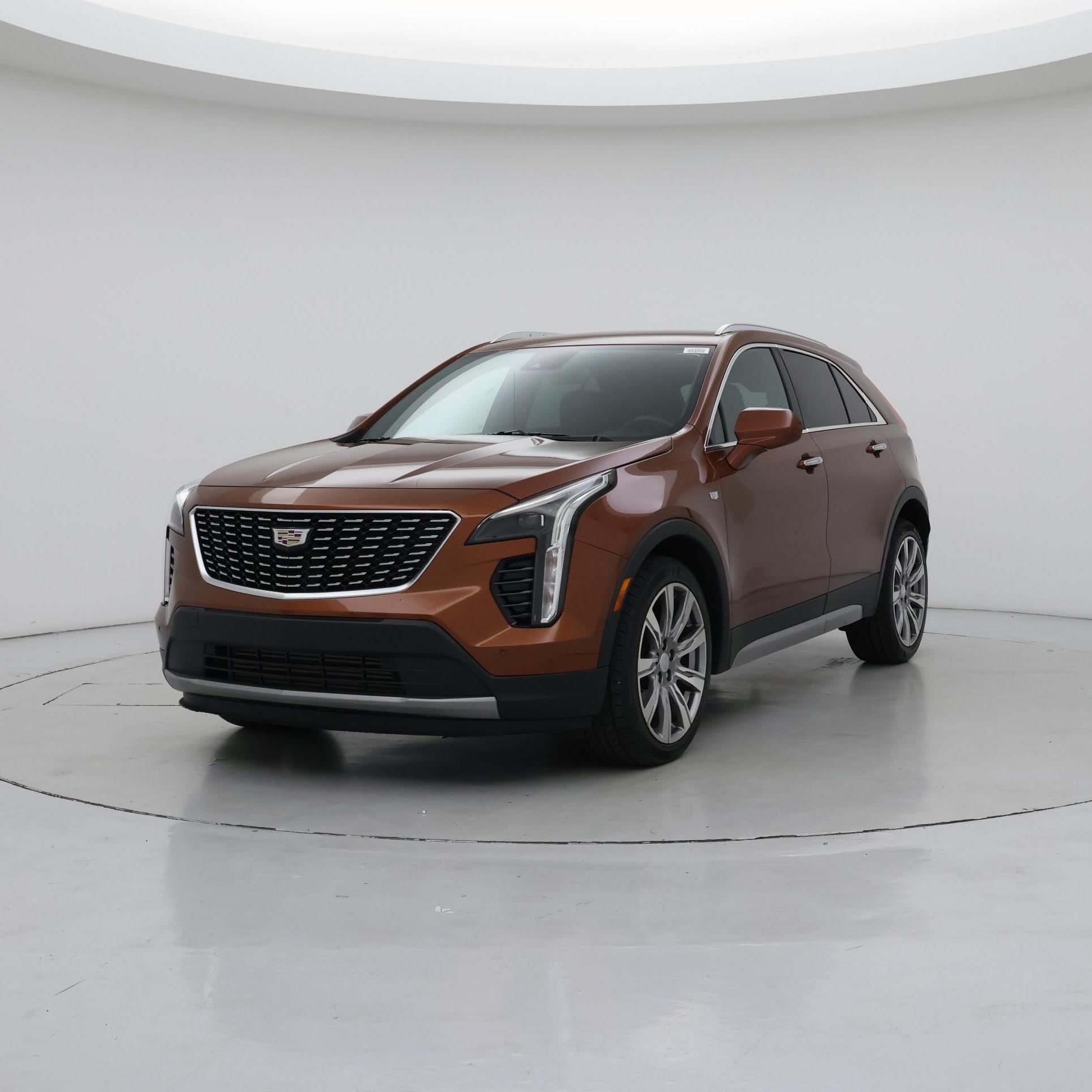 Thumbnail: 2019 Cadillac XT4 - 4