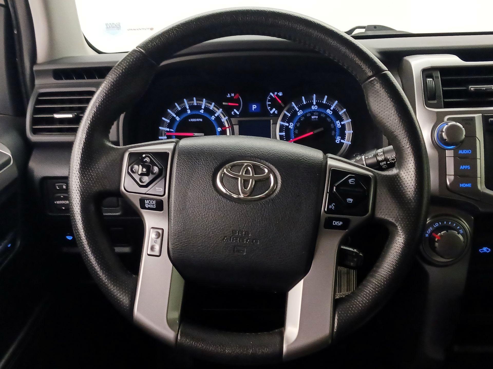 Thumbnail: 2018 Toyota 4Runner - 10