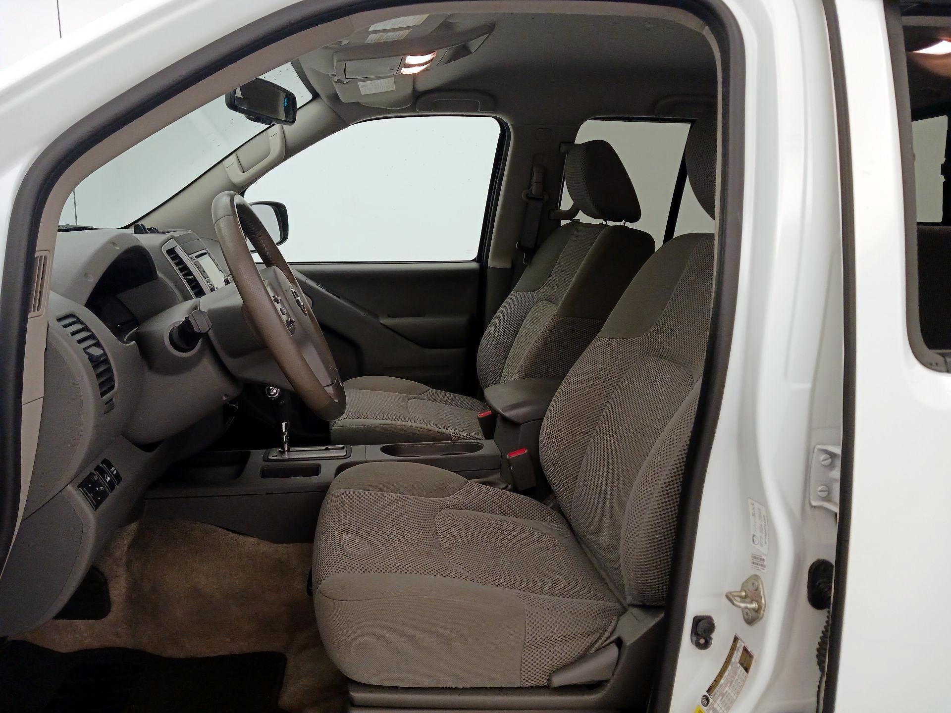 Thumbnail: 2017 Nissan Frontier - 11