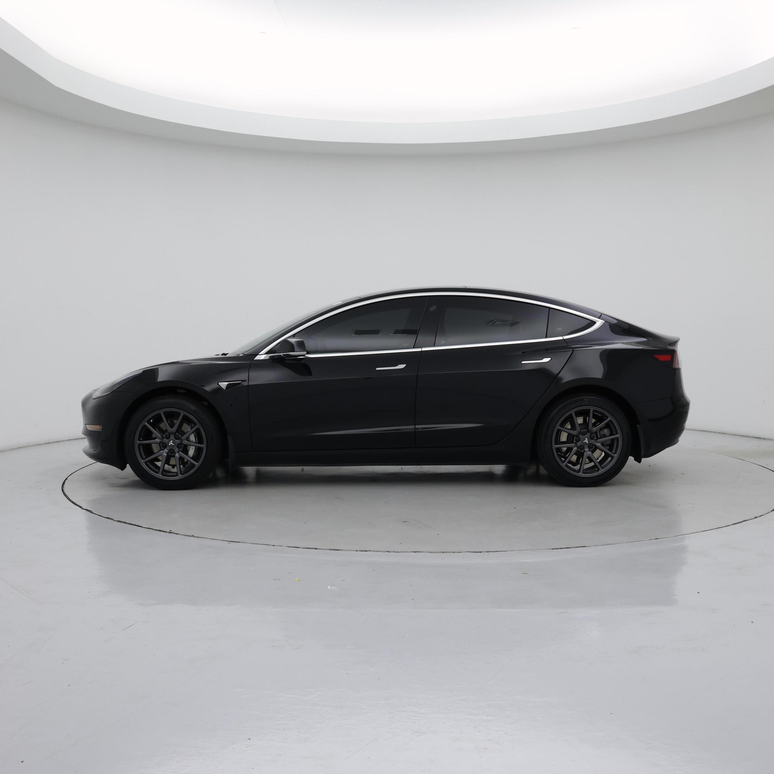 Thumbnail: 2019 Tesla Model 3 - 3