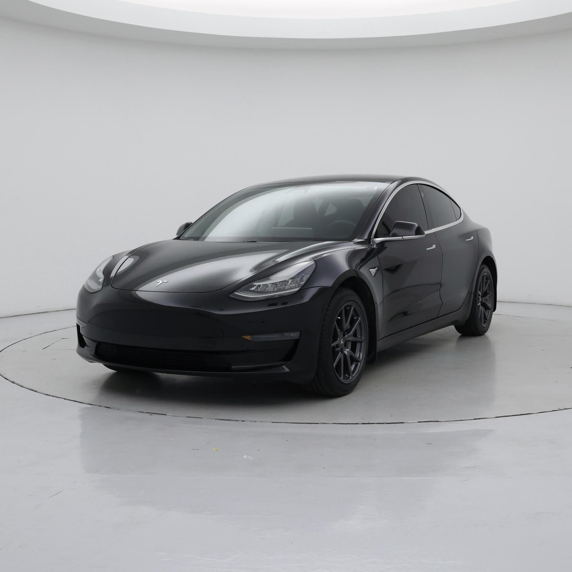 Thumbnail: 2019 Tesla Model 3 - 4