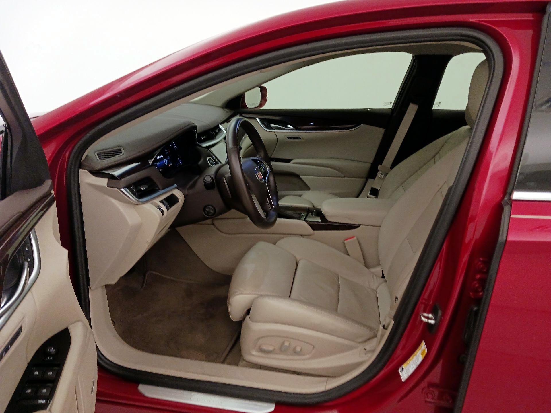 Thumbnail: 2014 Cadillac XTS - 11